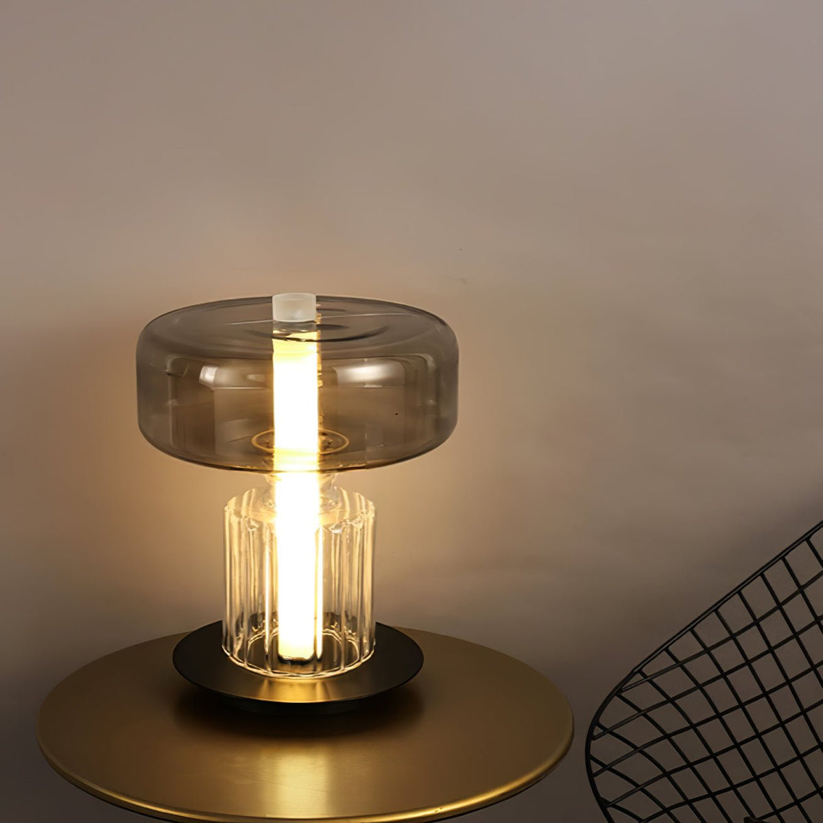 Svora modern Glas Tischleuchte