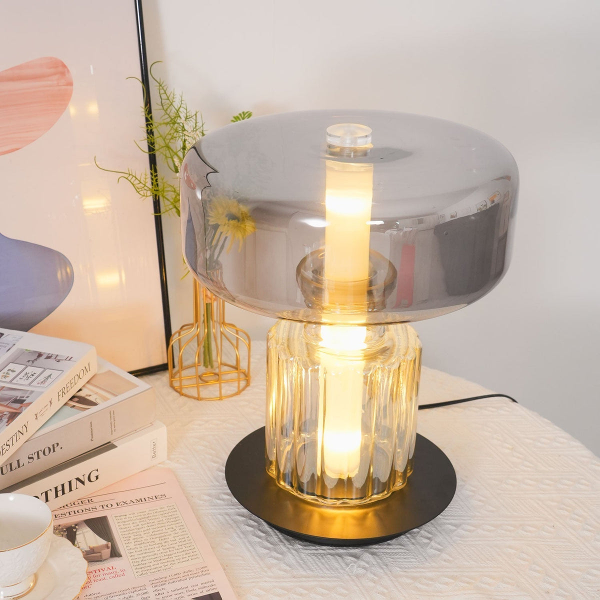 Svora modern Glas Tischleuchte
