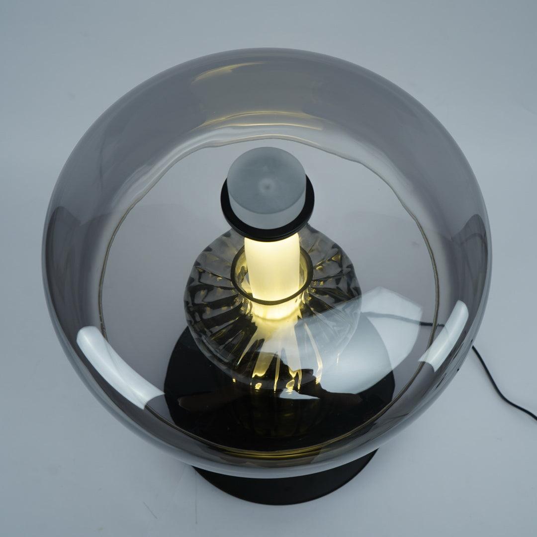 Svora modern Glas Tischleuchte
