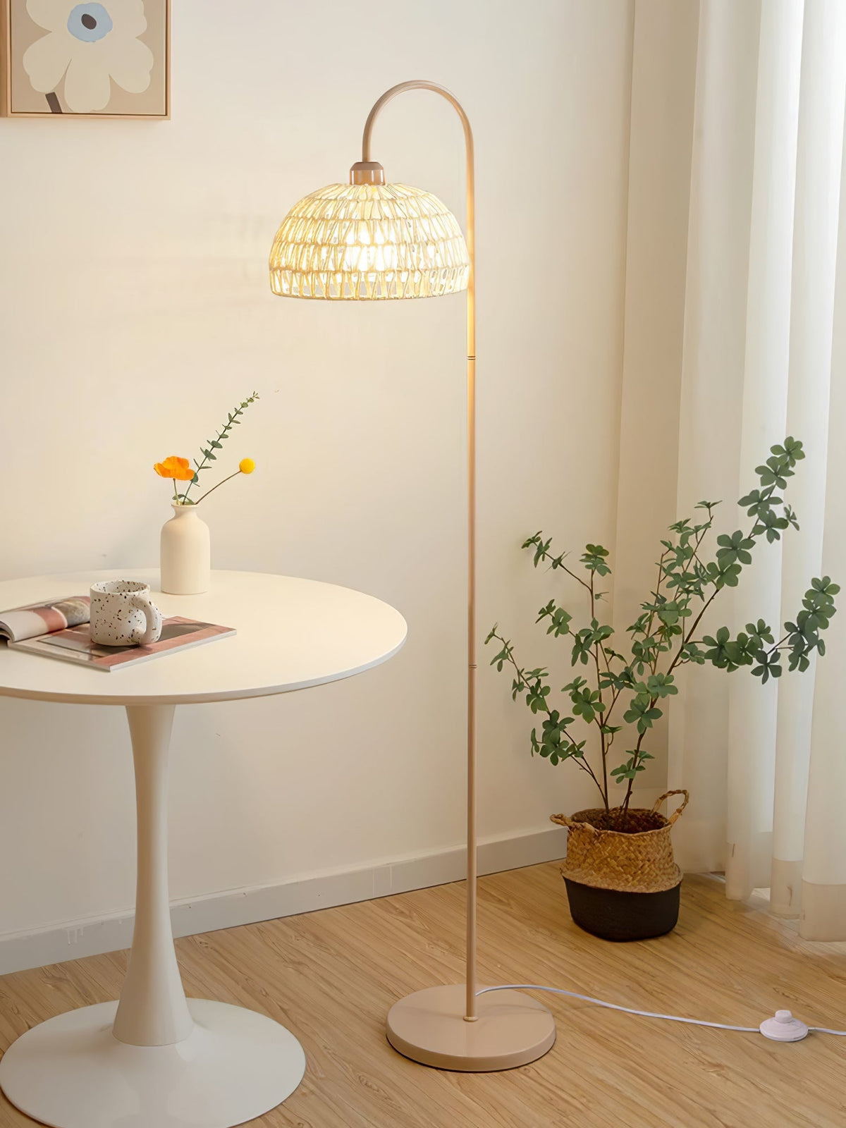 Tor Minimalistische Stehleuchte Beige