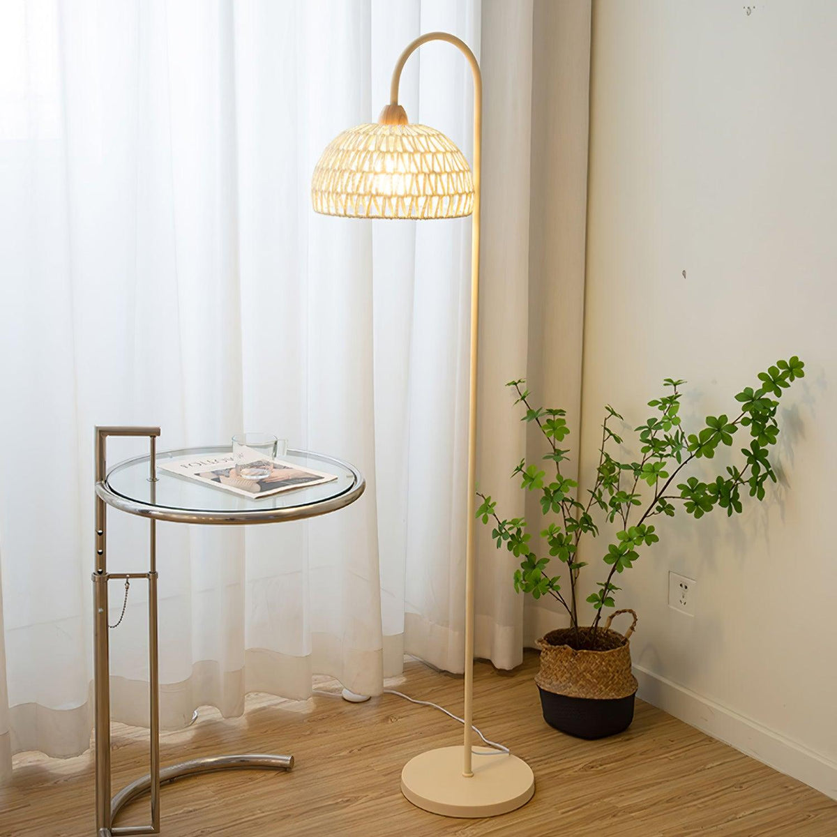 Tor Minimalistische Stehleuchte Beige