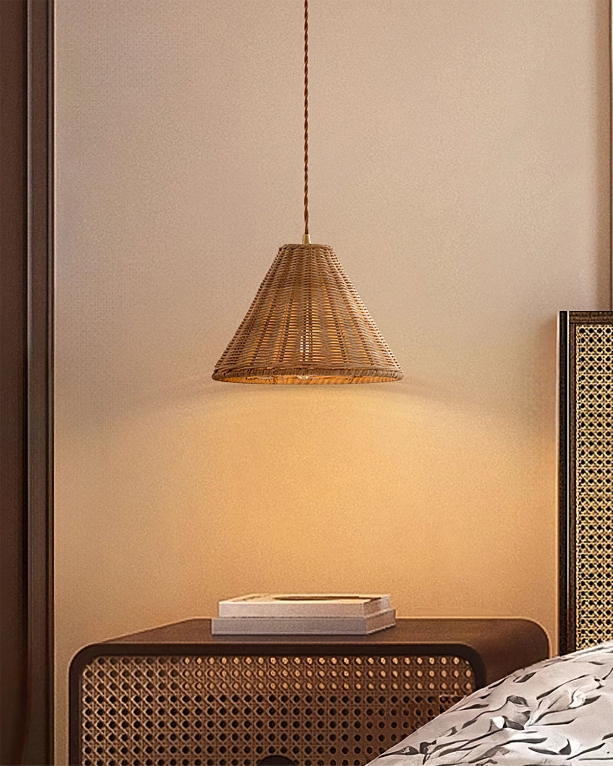 Pendelleuchte Rattan-Lampenschirm und Metallkörper Kegelform Natürlich Minimalistisch
