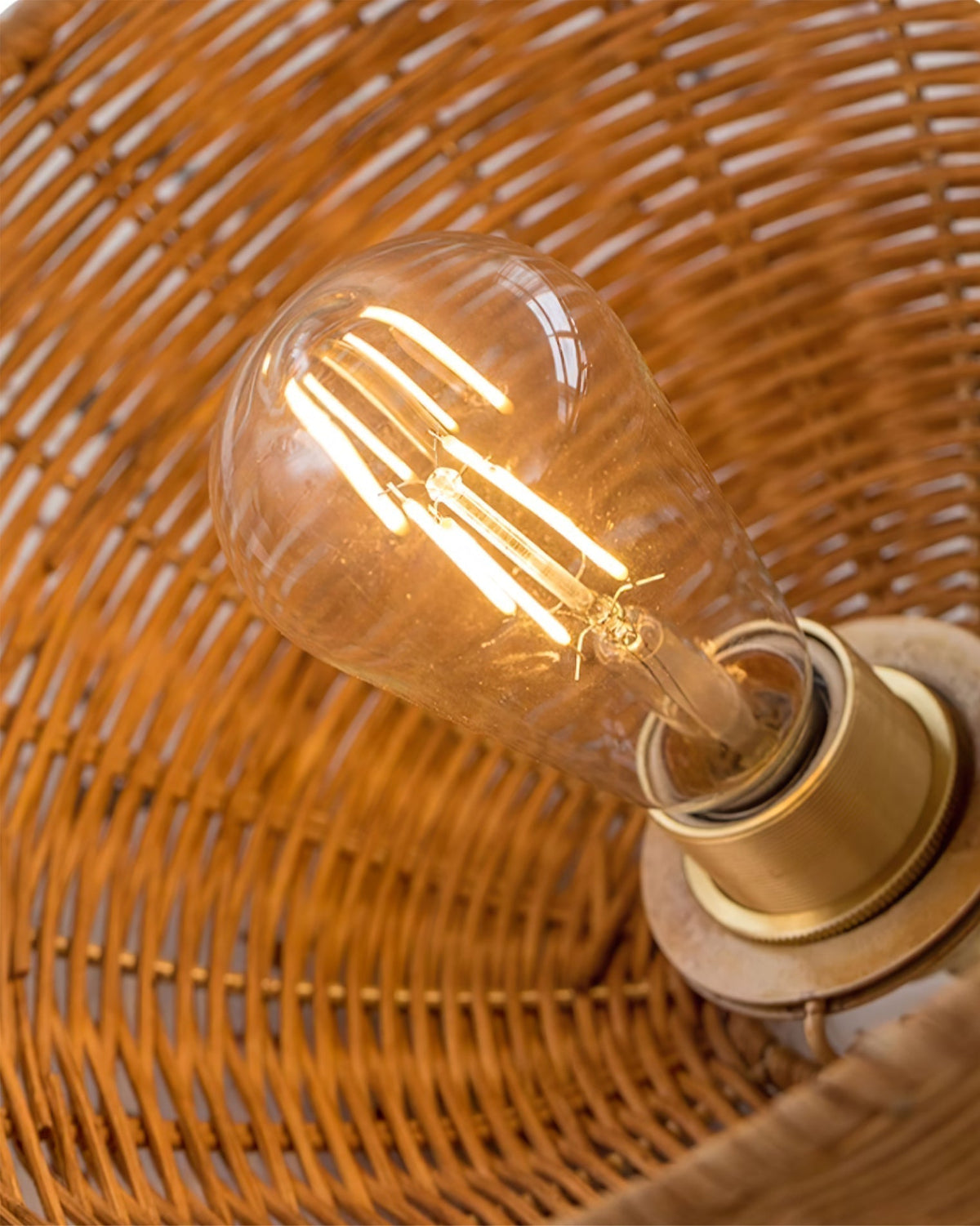 Pendelleuchte Rattan-Lampenschirm und Metallkörper Kegelform Natürlich Minimalistisch
