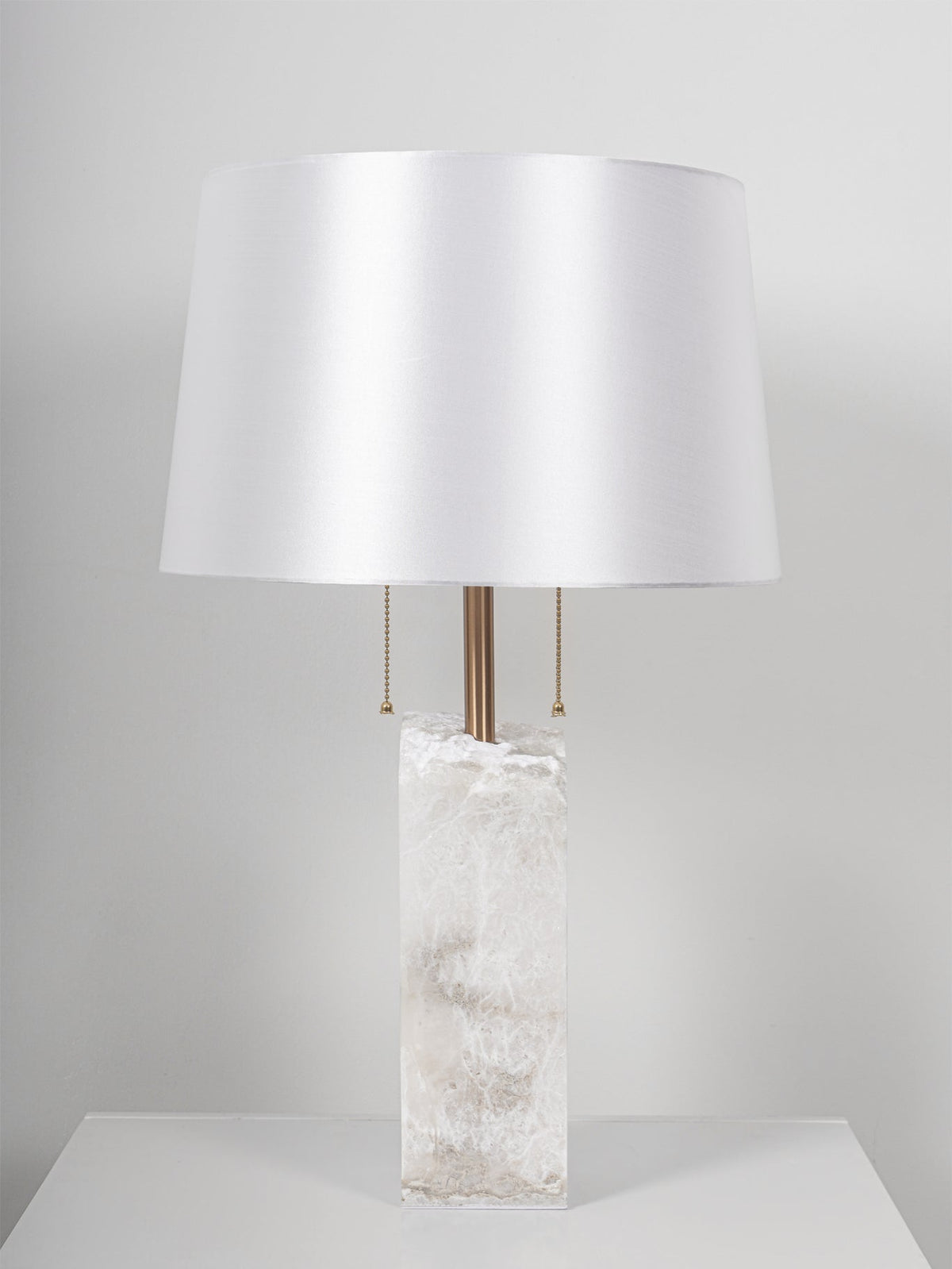 Gaveth Minimalistische Tischleuchte aus Alabaster