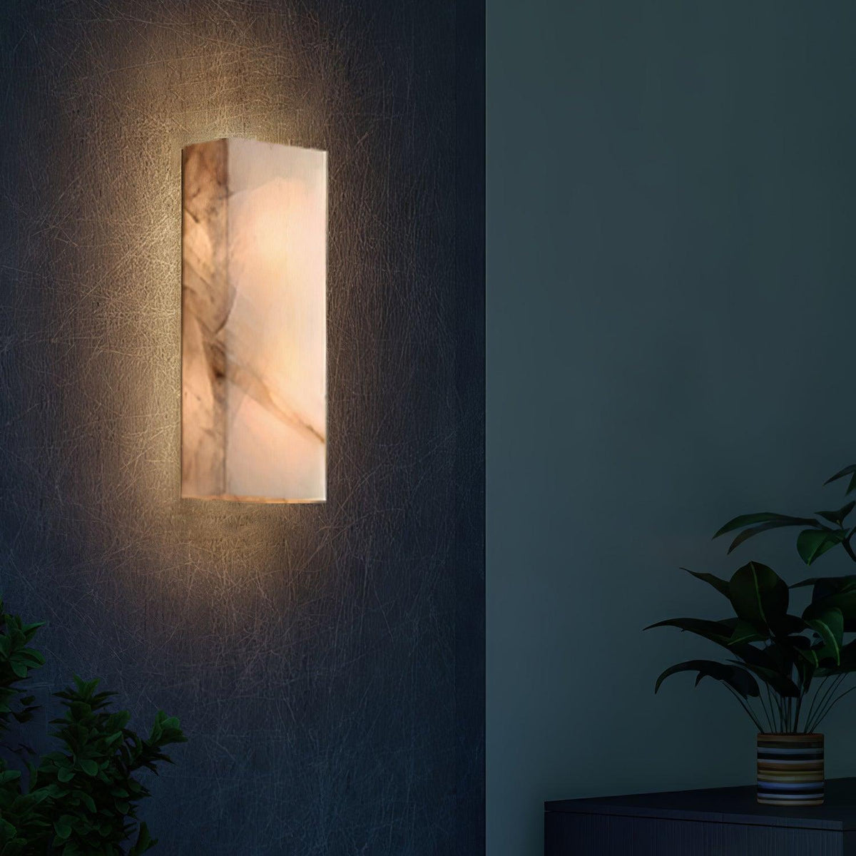 Eirivise Minimalistische Alabaster-Außenwandleuchte