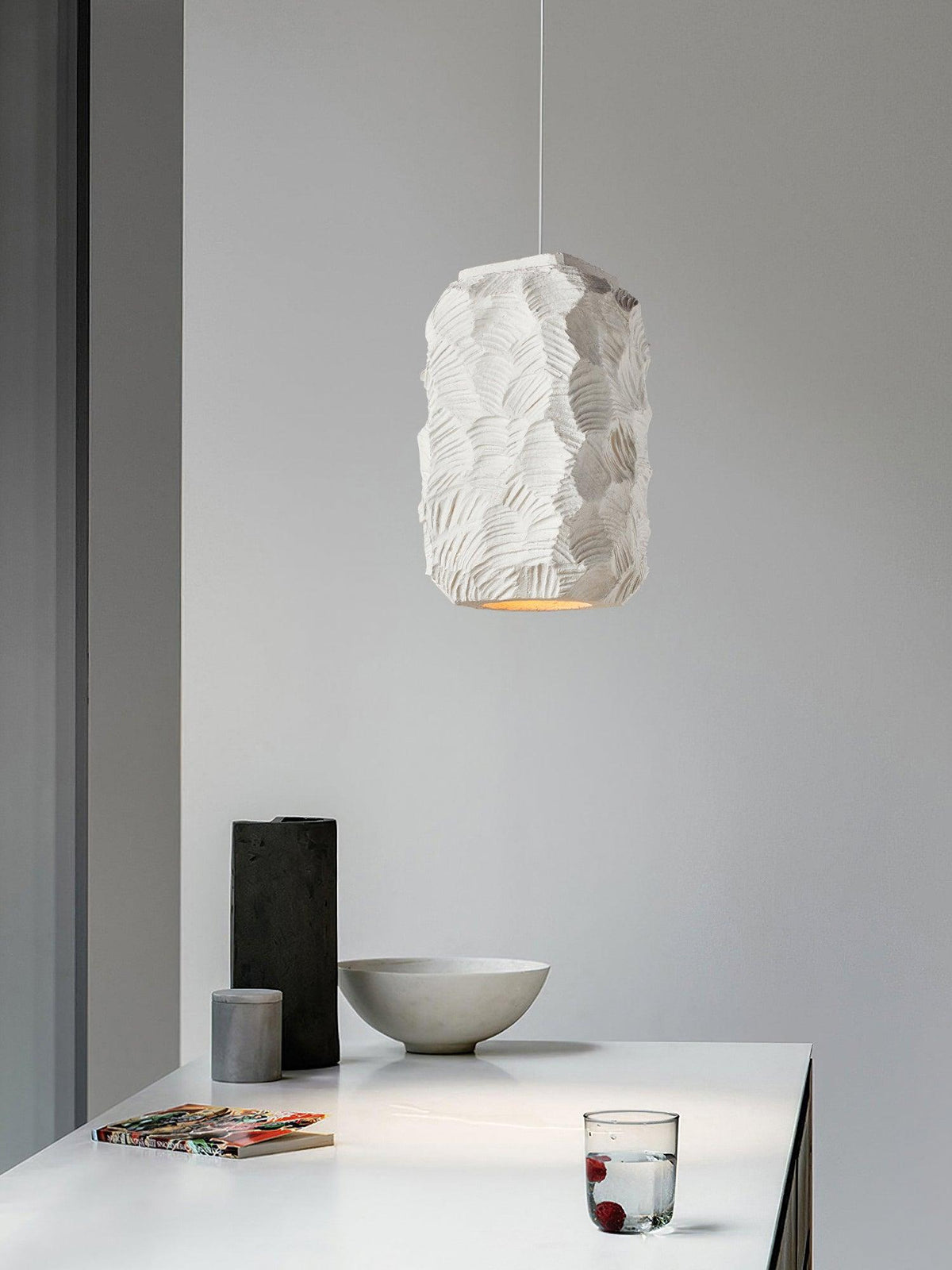 Olsilel Pendelleuchte aus Kunstharz im zeitgenössischen Design mit geometrischen Formen