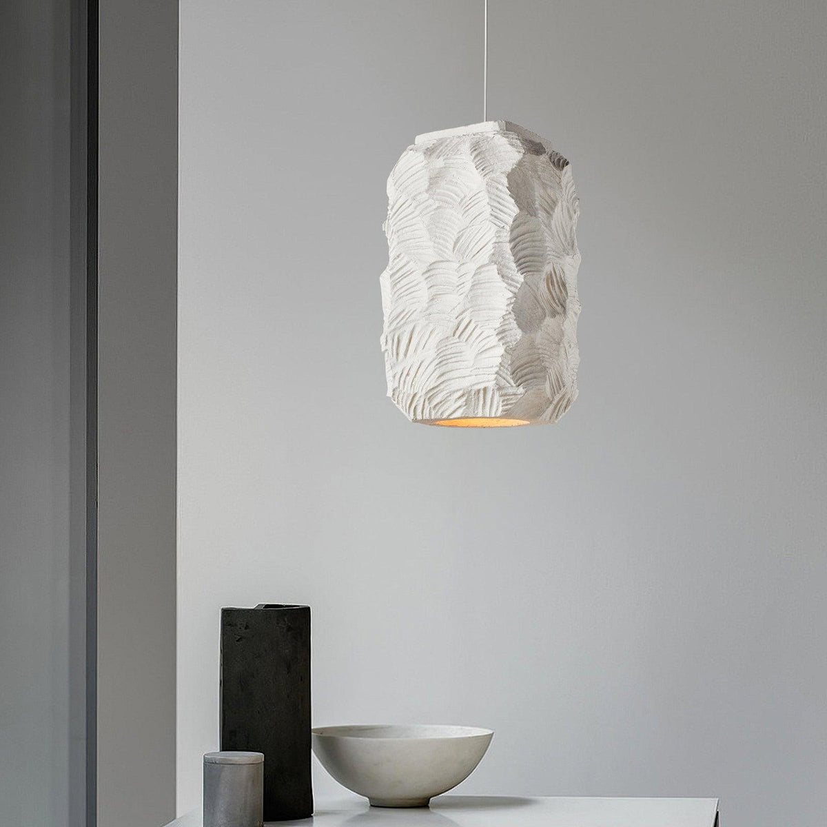 Olsilel Pendelleuchte aus Kunstharz im zeitgenössischen Design mit geometrischen Formen