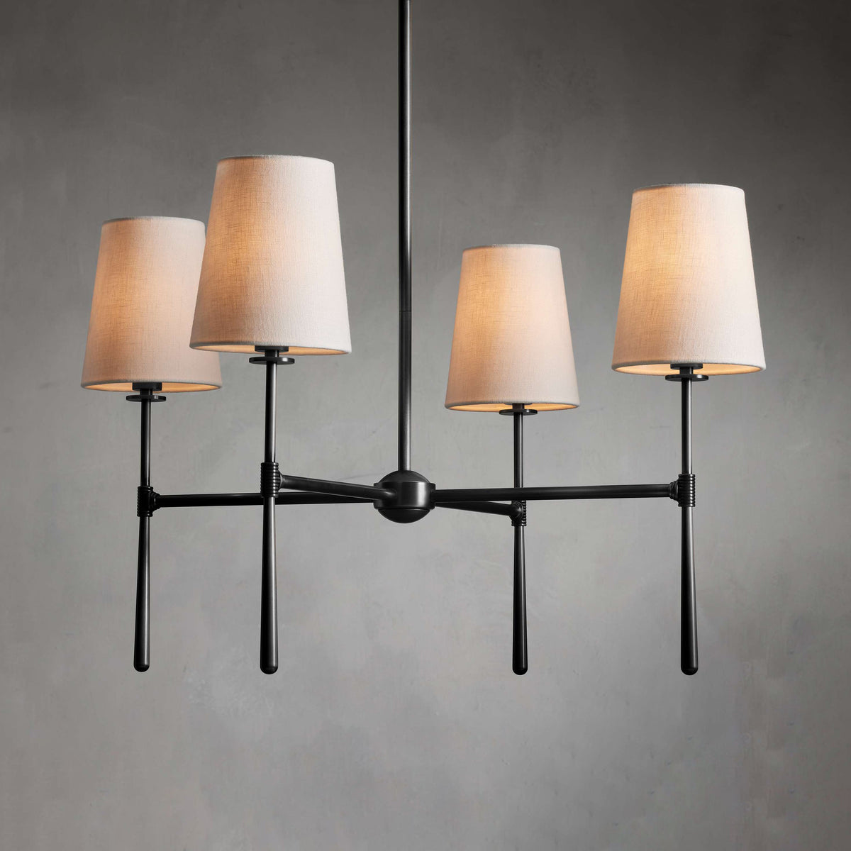 Valea 4/6-flammiger Kronleuchter im Mid-Century-Stil