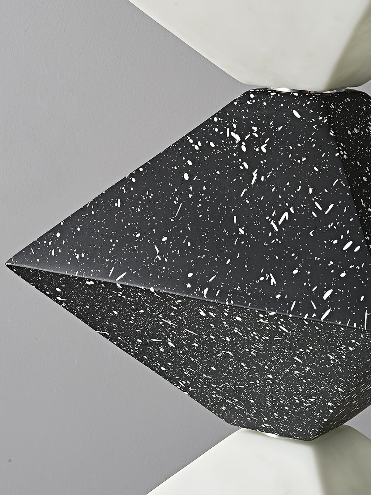 GeoGlow Rhombus Cube Stehleuchte