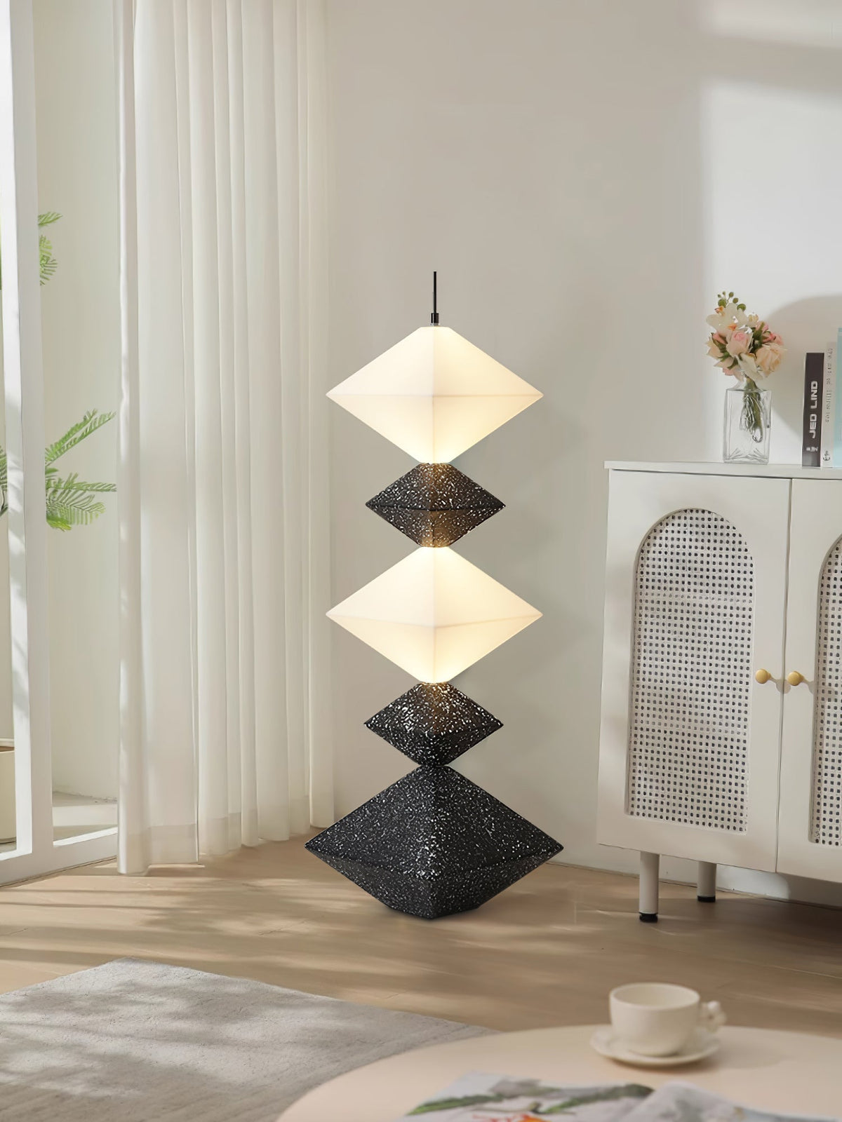 GeoGlow Rhombus Cube Stehleuchte
