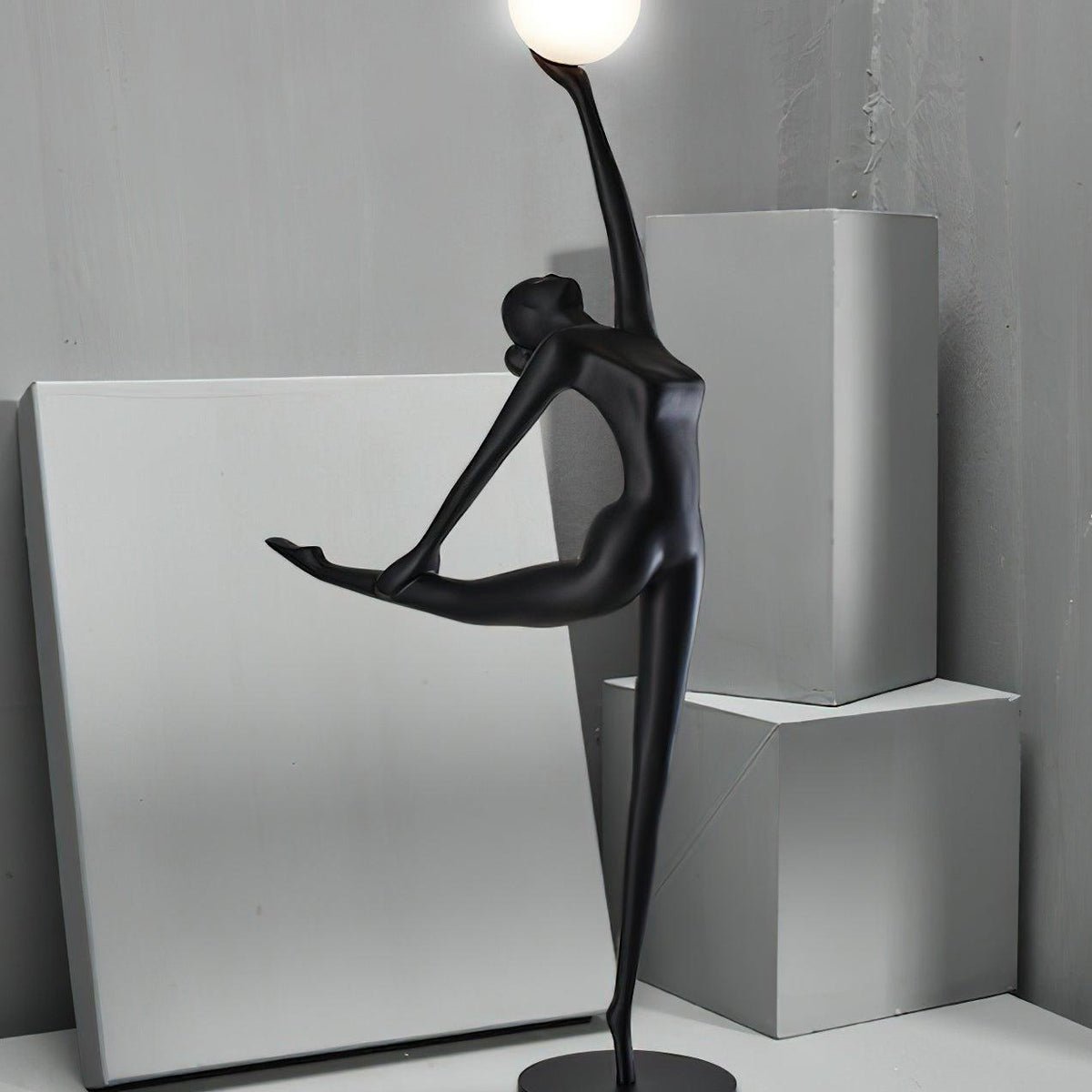 Lyrielle Ballerina Schwarz Stehleuchte