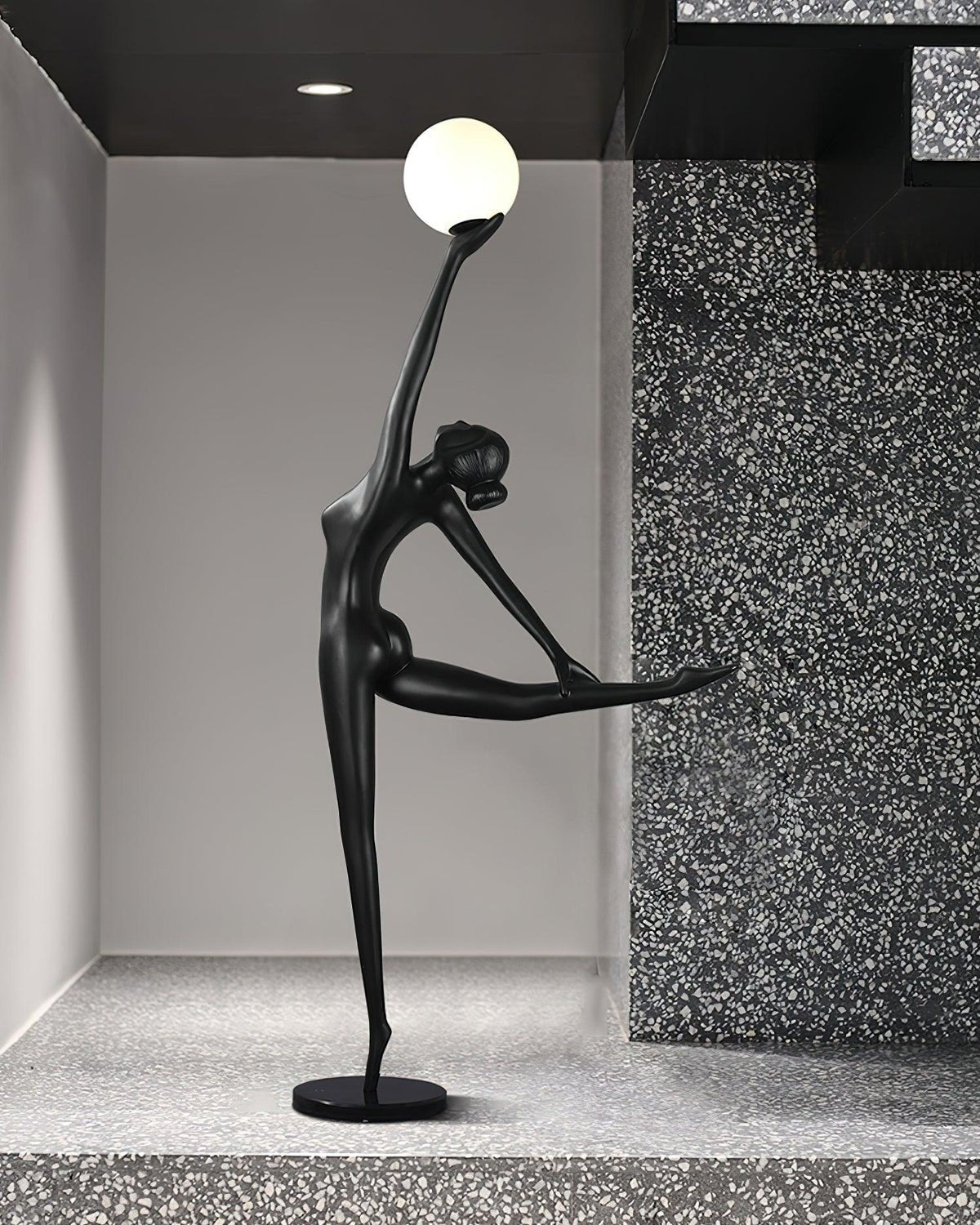 Lyrielle Ballerina Schwarz Stehleuchte