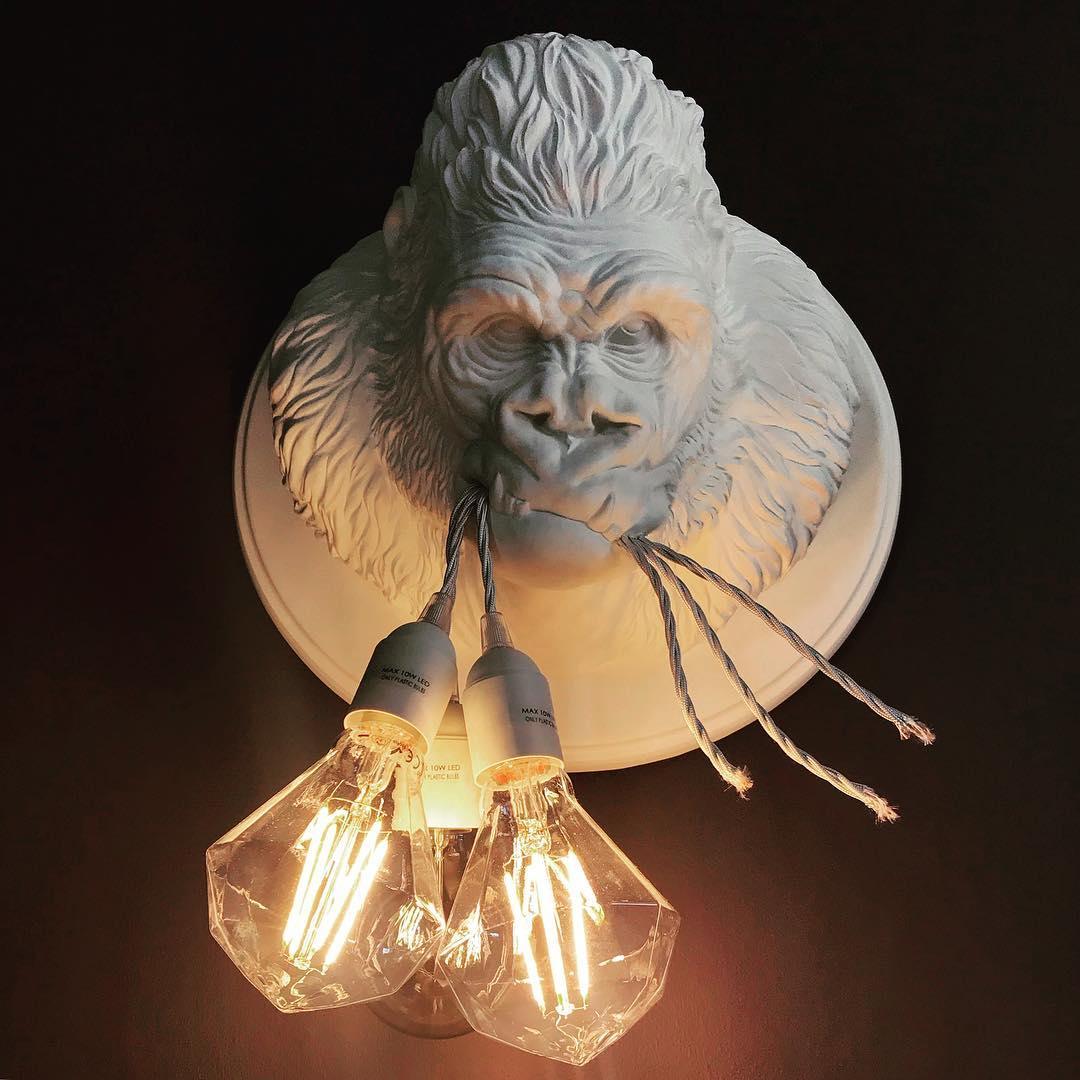 Emlen Premium Elegance Kunstharz-Wandleuchte