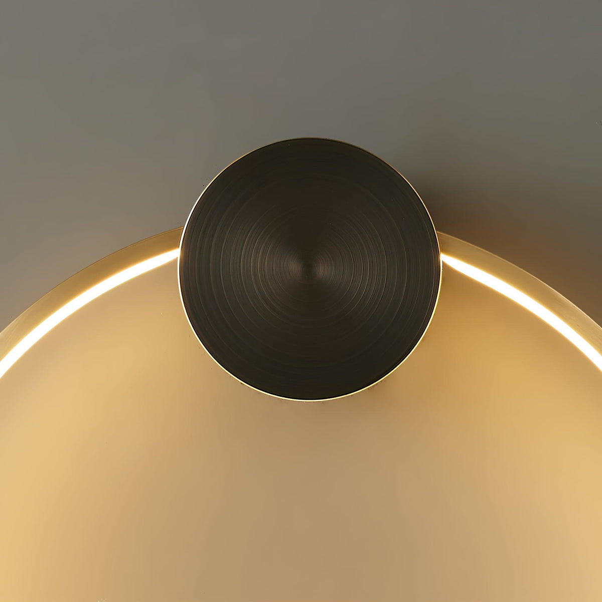 Oriaenne Wandleuchte modern minimalistisch ringförmig LED aus Metall in Messing