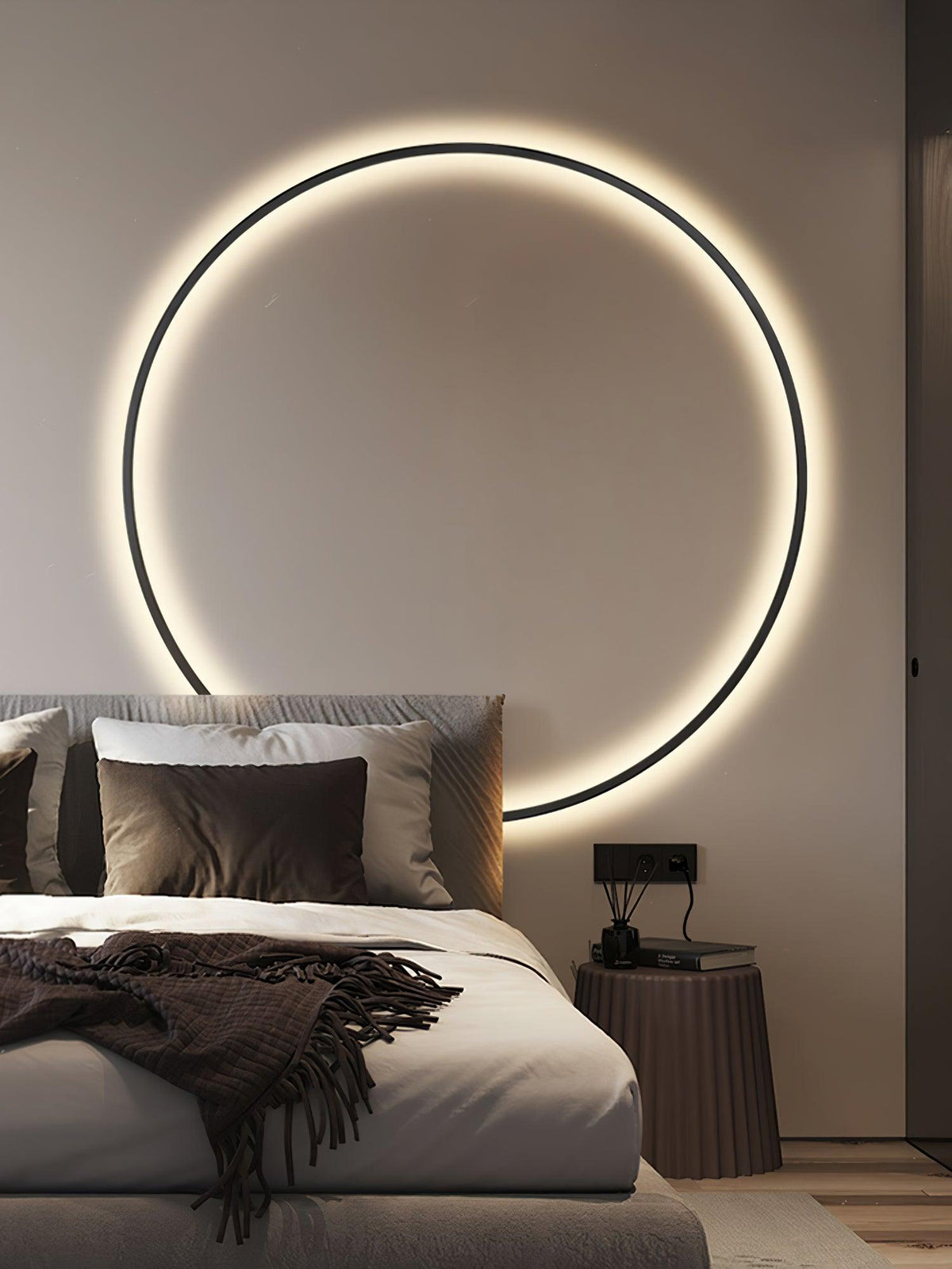 Oriaenne Wandleuchte modern minimalistisch ringförmig LED aus Metall in Messing