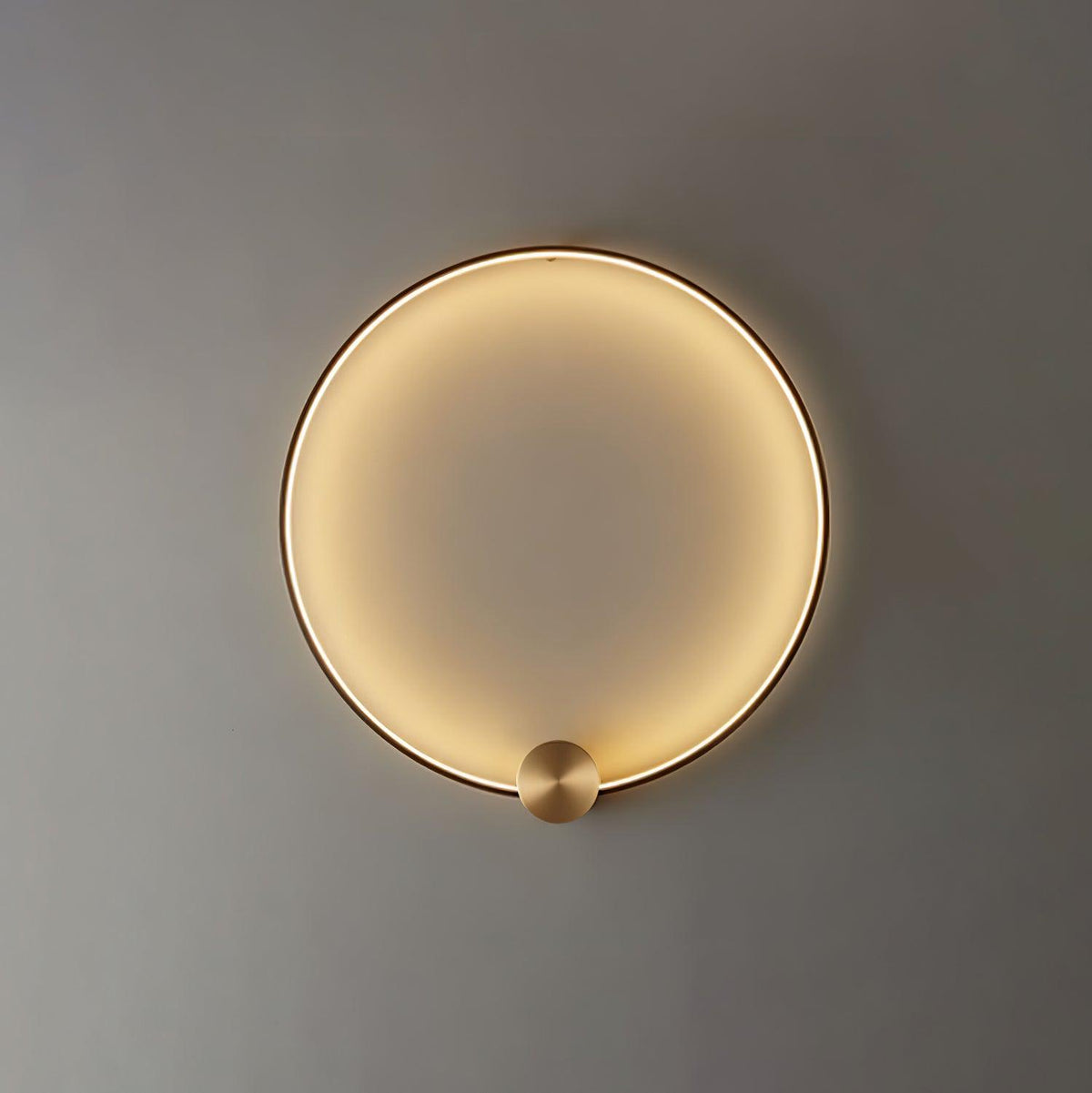 Oriaenne Wandleuchte modern minimalistisch ringförmig LED aus Metall in Messing