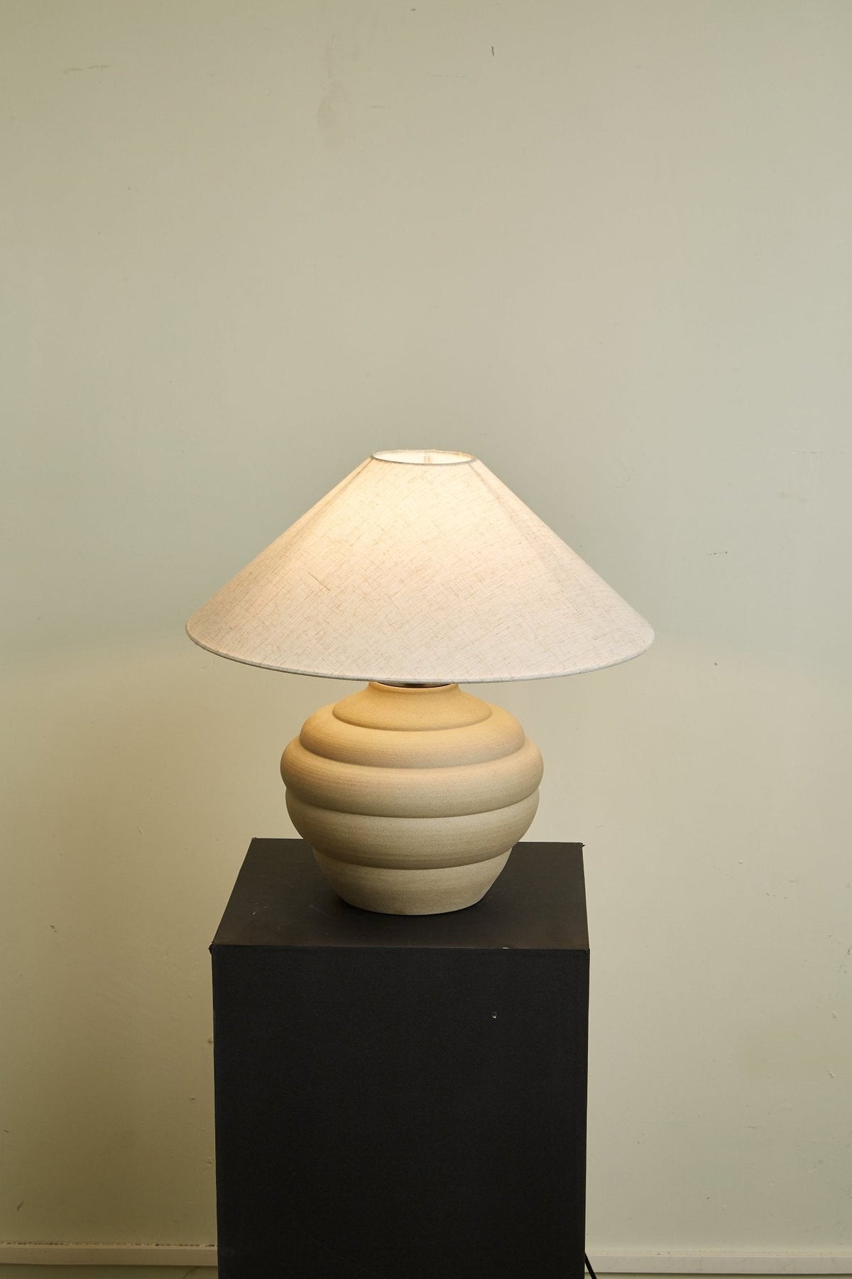 Sereno Ripple Clay Tischleuchte