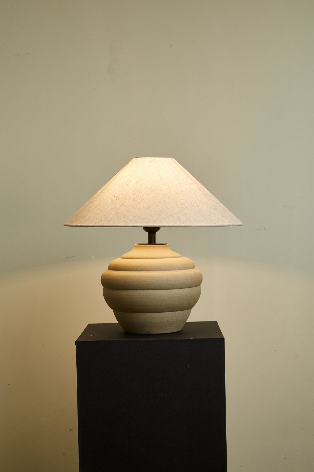 Sereno Ripple Clay Tischleuchte