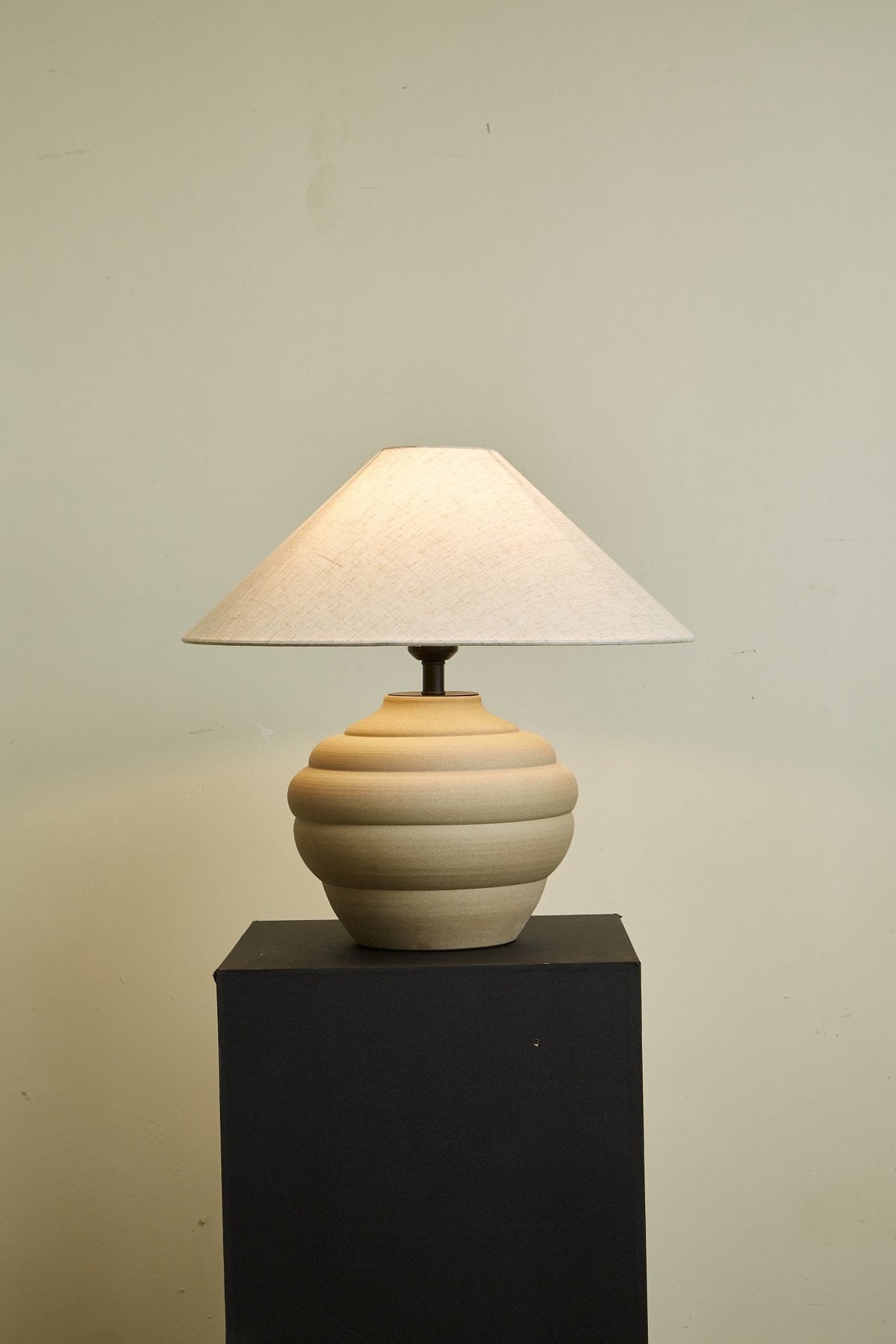 Sereno Ripple Clay Tischleuchte