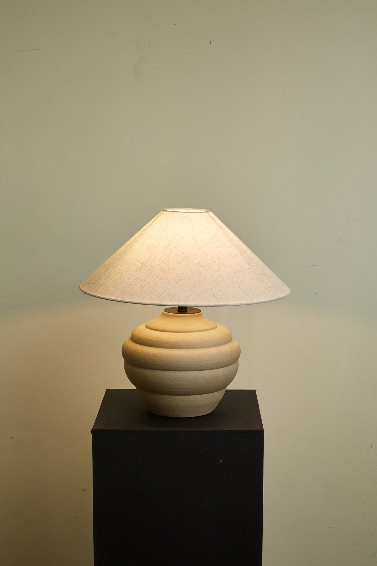 Sereno Ripple Clay Tischleuchte