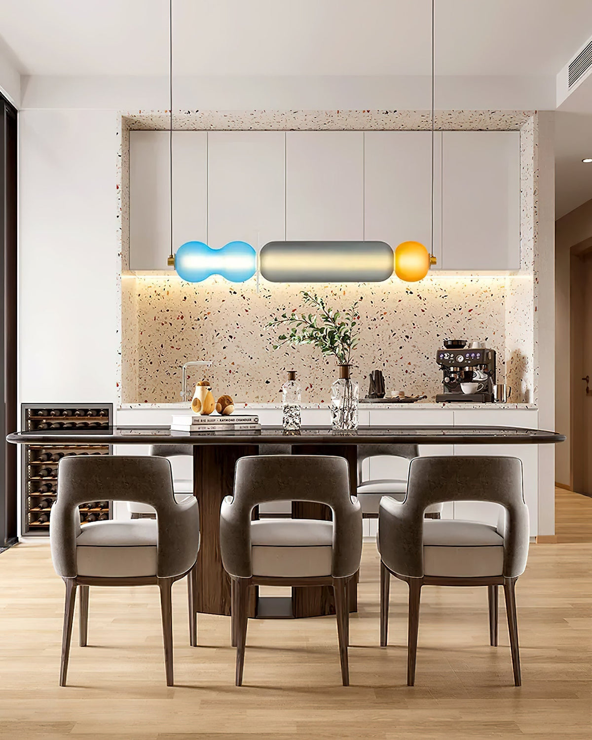 Lioririse Pendelleuchte aus farbigem Glas modern