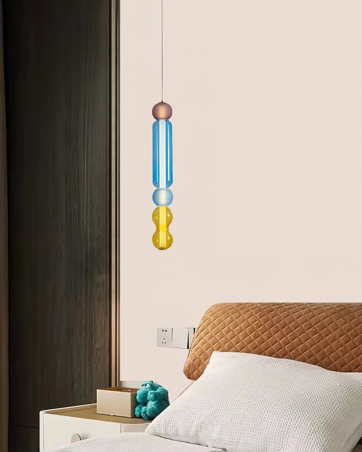 Lioririse Pendelleuchte aus farbigem Glas modern