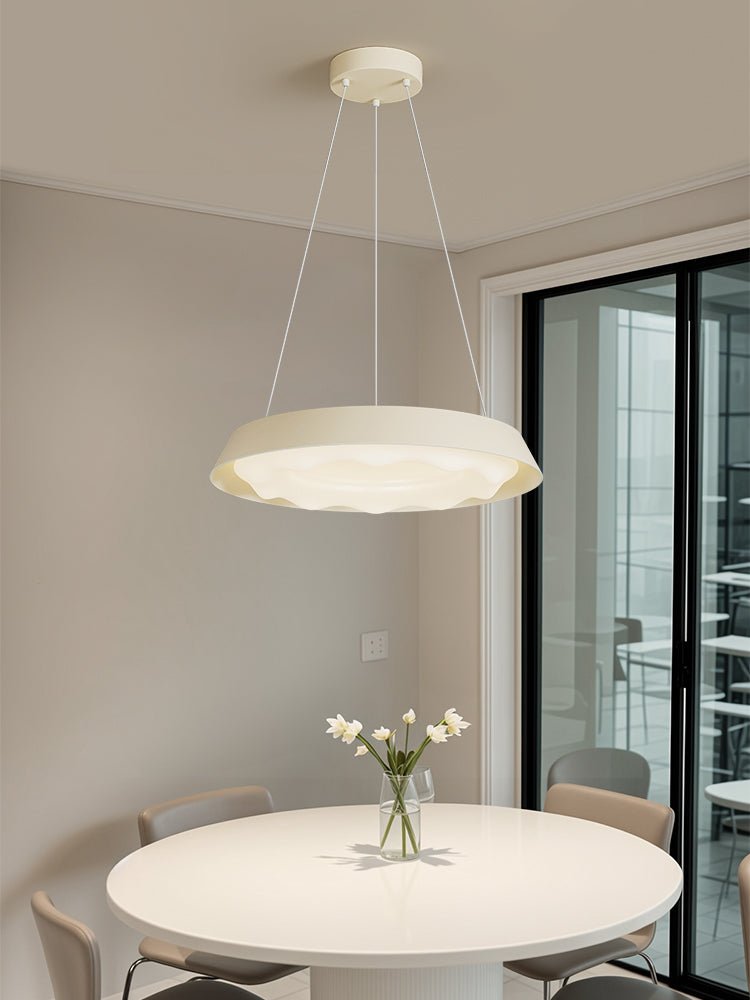 Vadoror zeitgenössische minimalistische Pendelleuchte mit Wellenmuster