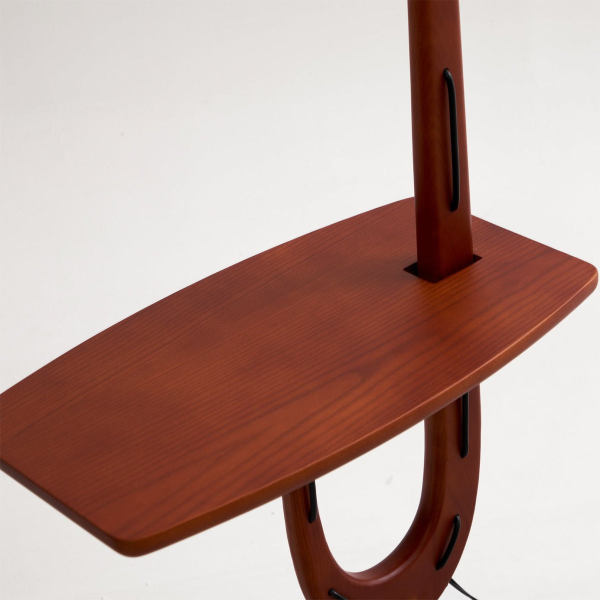 Vemara Mid-Century-Stil Stehleuchte aus Holz