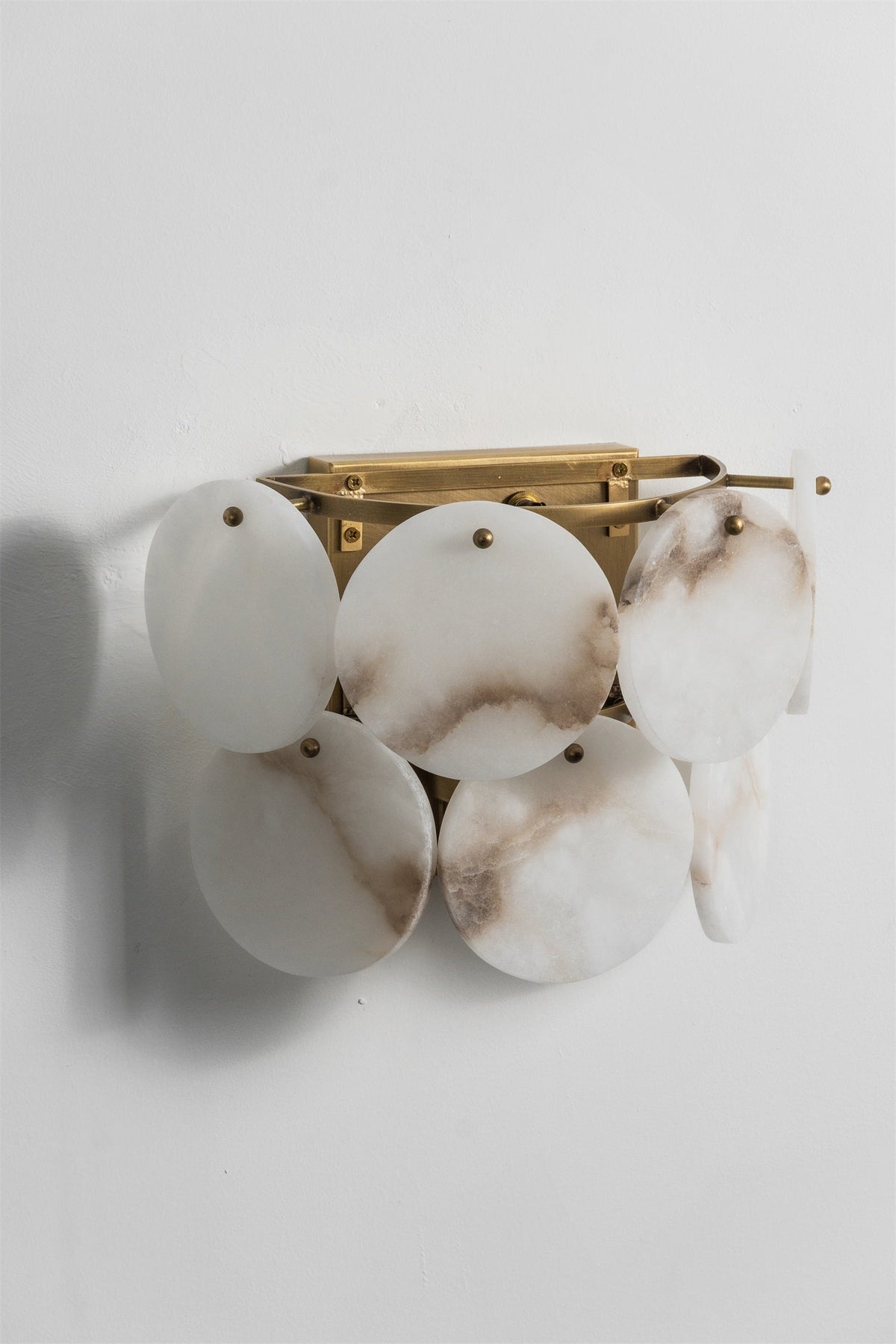 Nivivaya Alabaster Wandleuchte