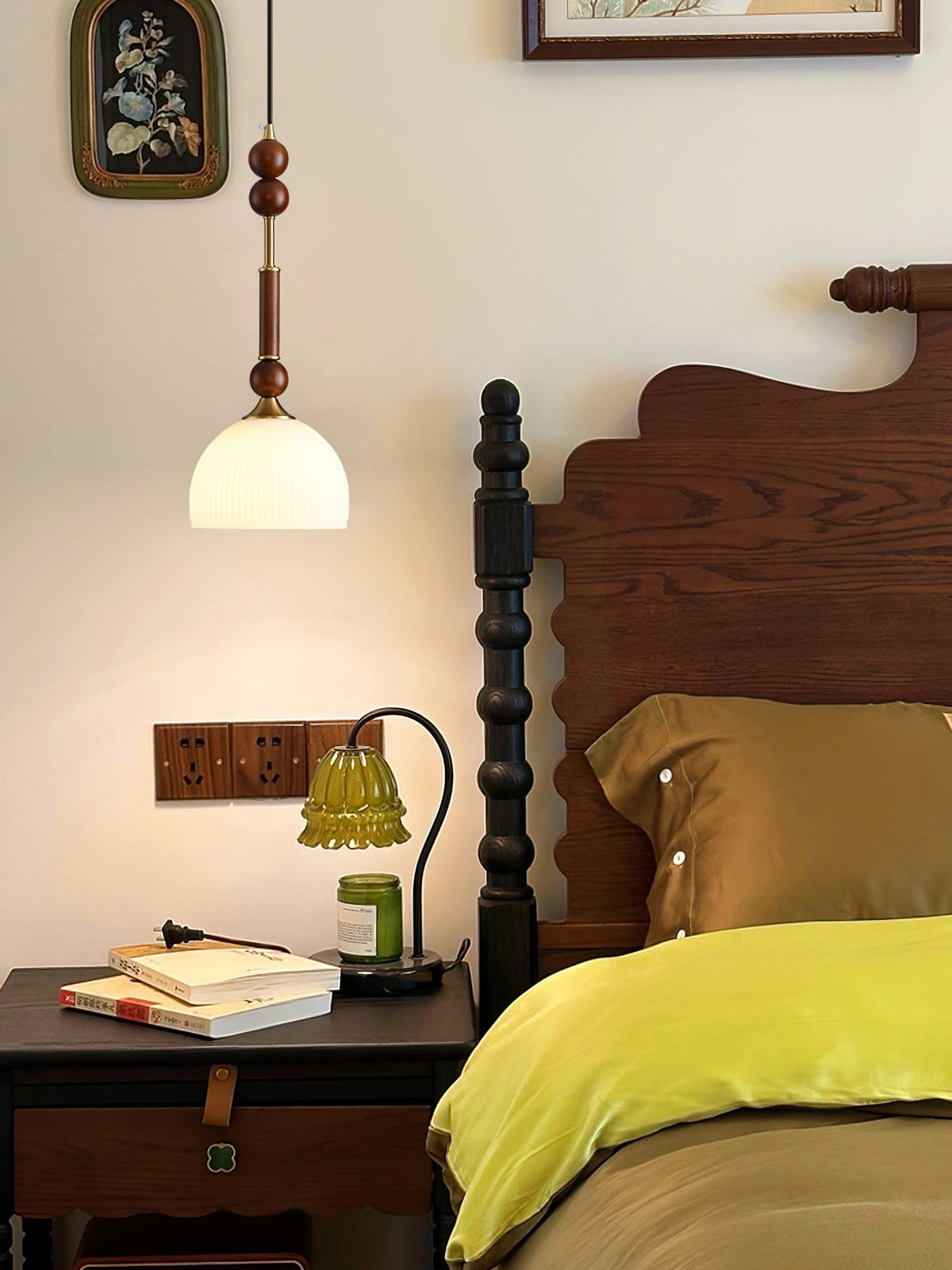 Yovelis Vintage Holz-Pendelleuchte