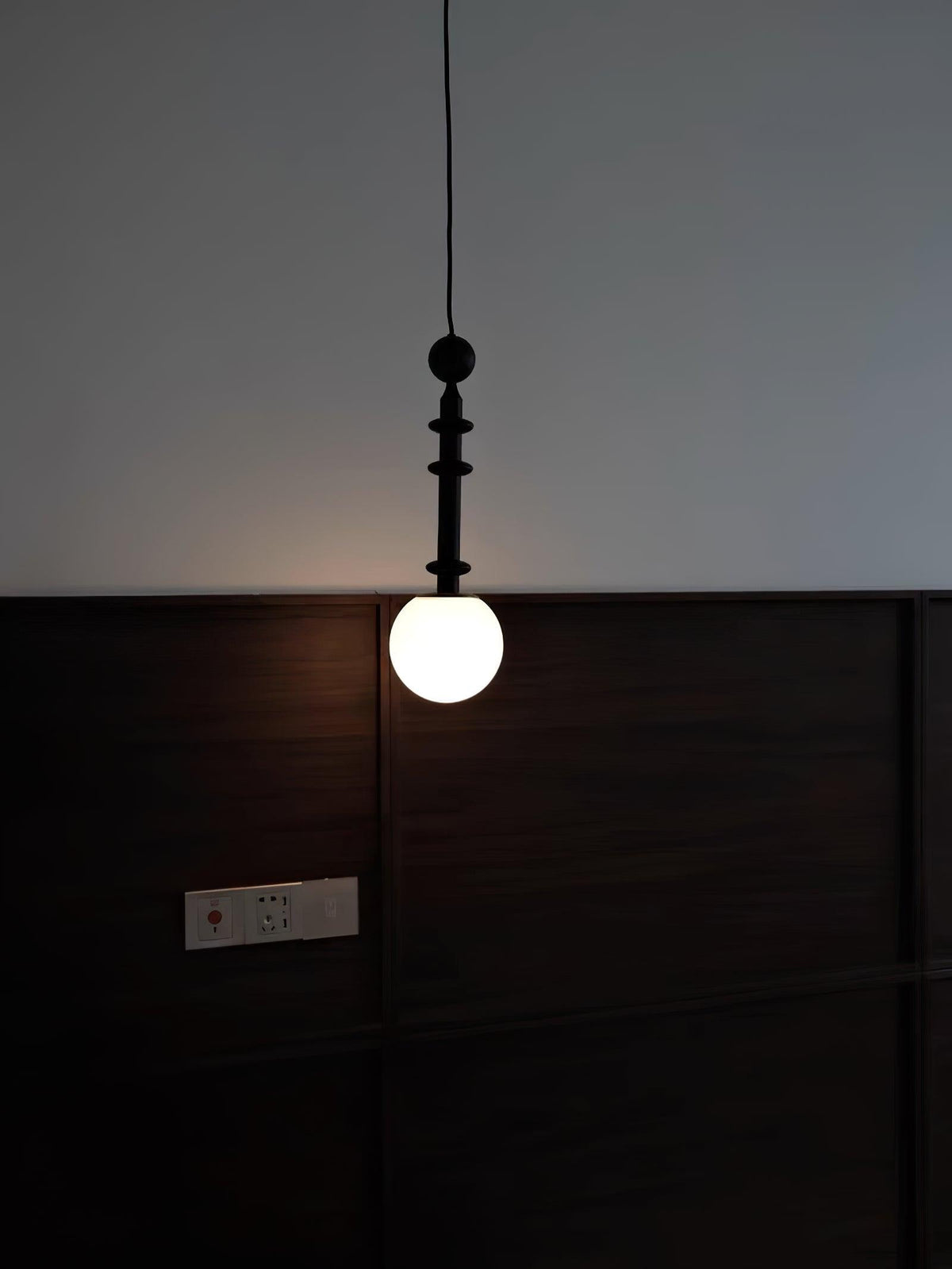 Barvel Pendelleuchte aus Holz im Industrie-Stil