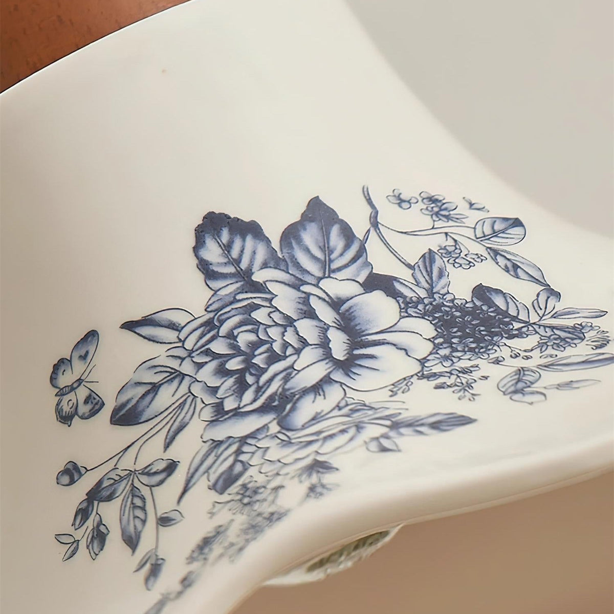 Porcelain Blossom Pendelleuchte