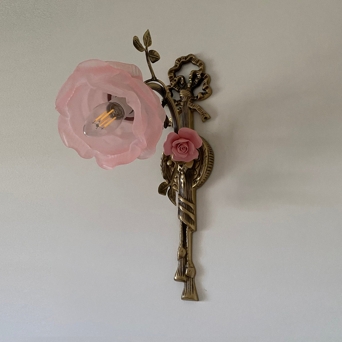 Valmora Wandleuchte Bronze Art Nouveau Wohnzimmer | Cielum