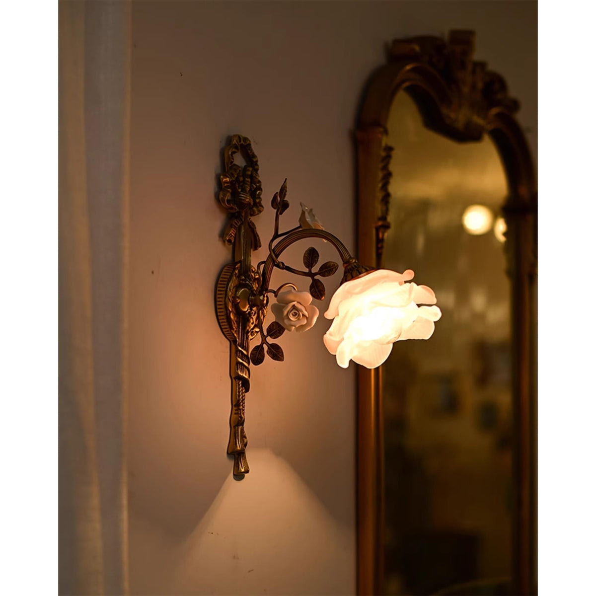 Valmora Wandleuchte Bronze Art Nouveau Wohnzimmer | Cielum
