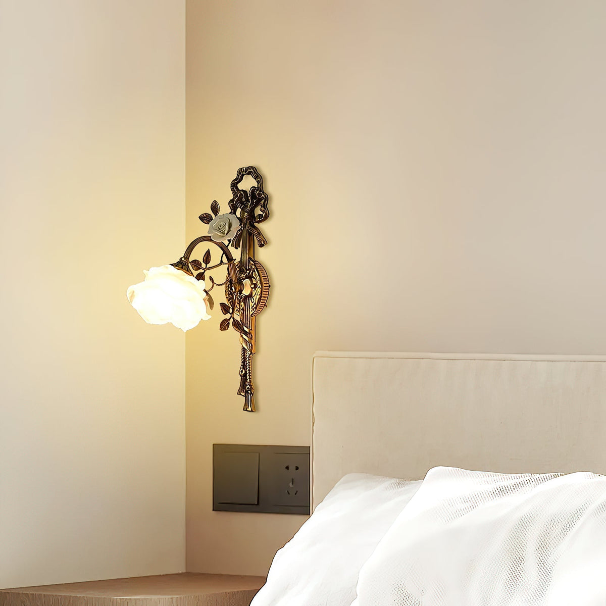 Valmora Wandleuchte Bronze Art Nouveau Wohnzimmer | Cielum