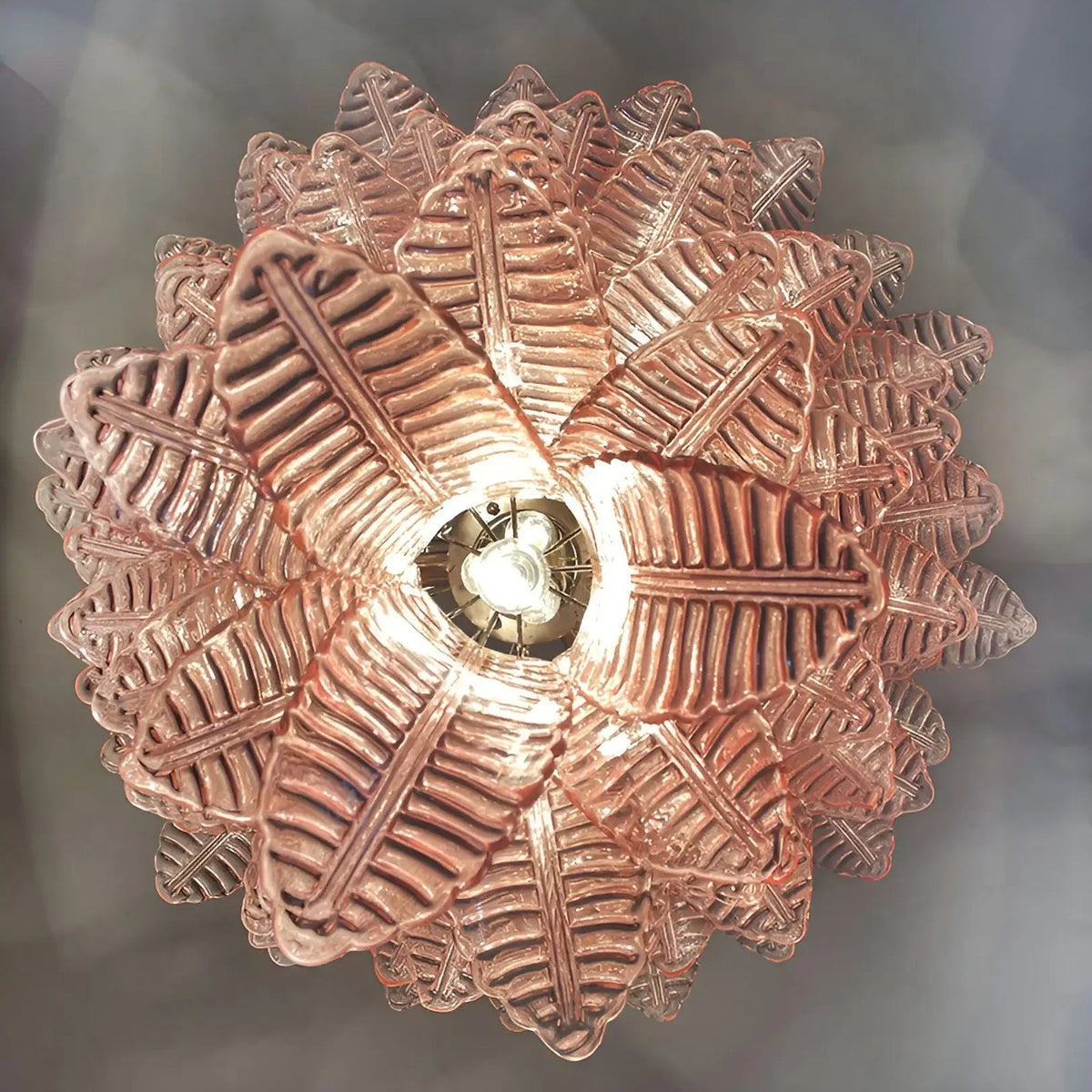 Liorisian Kronleuchter Pink Murano-Glasblätter Kaskaden Romantisch