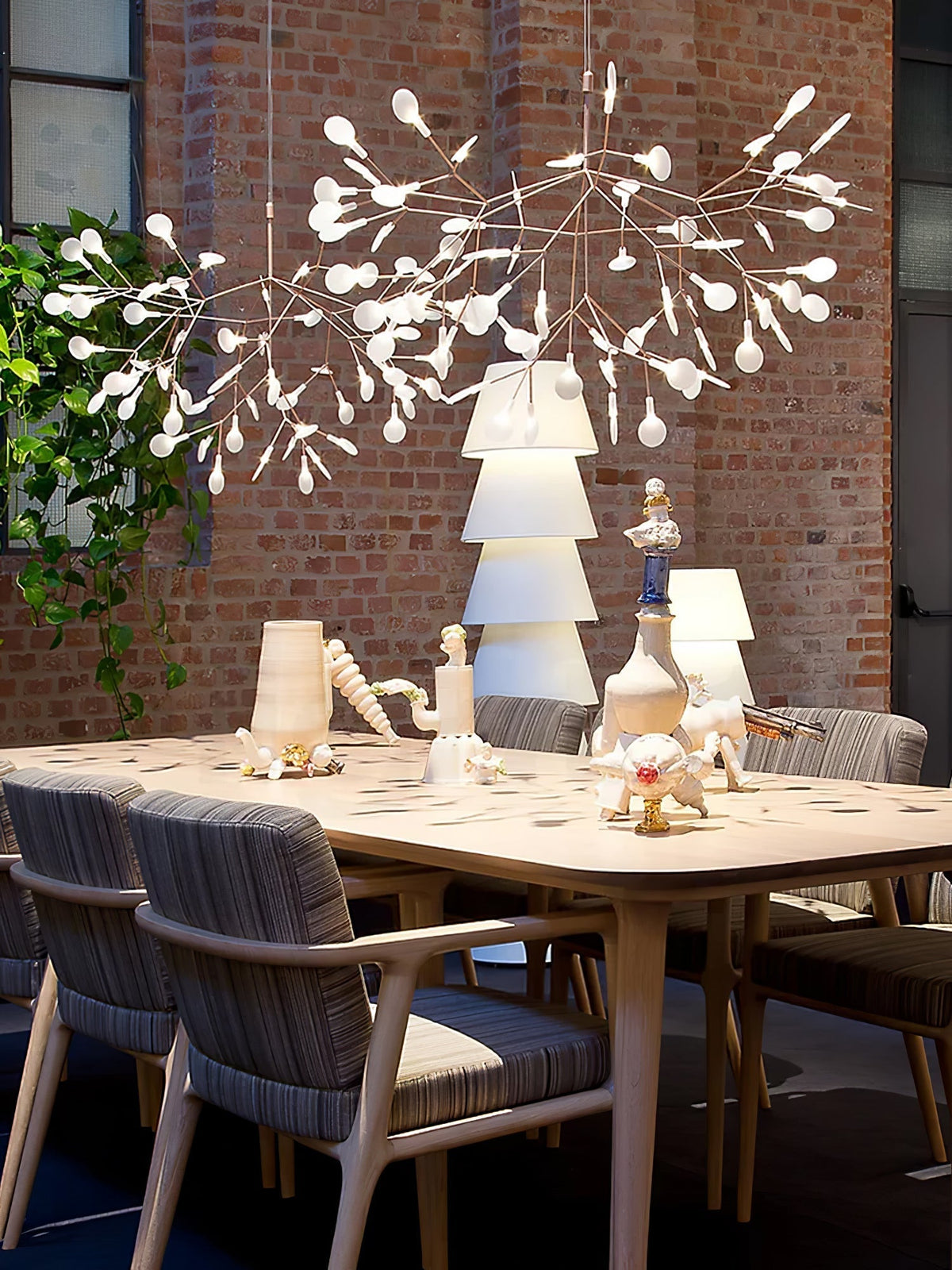 Auroreon Kronleuchter Roségold Firefly LED Ast