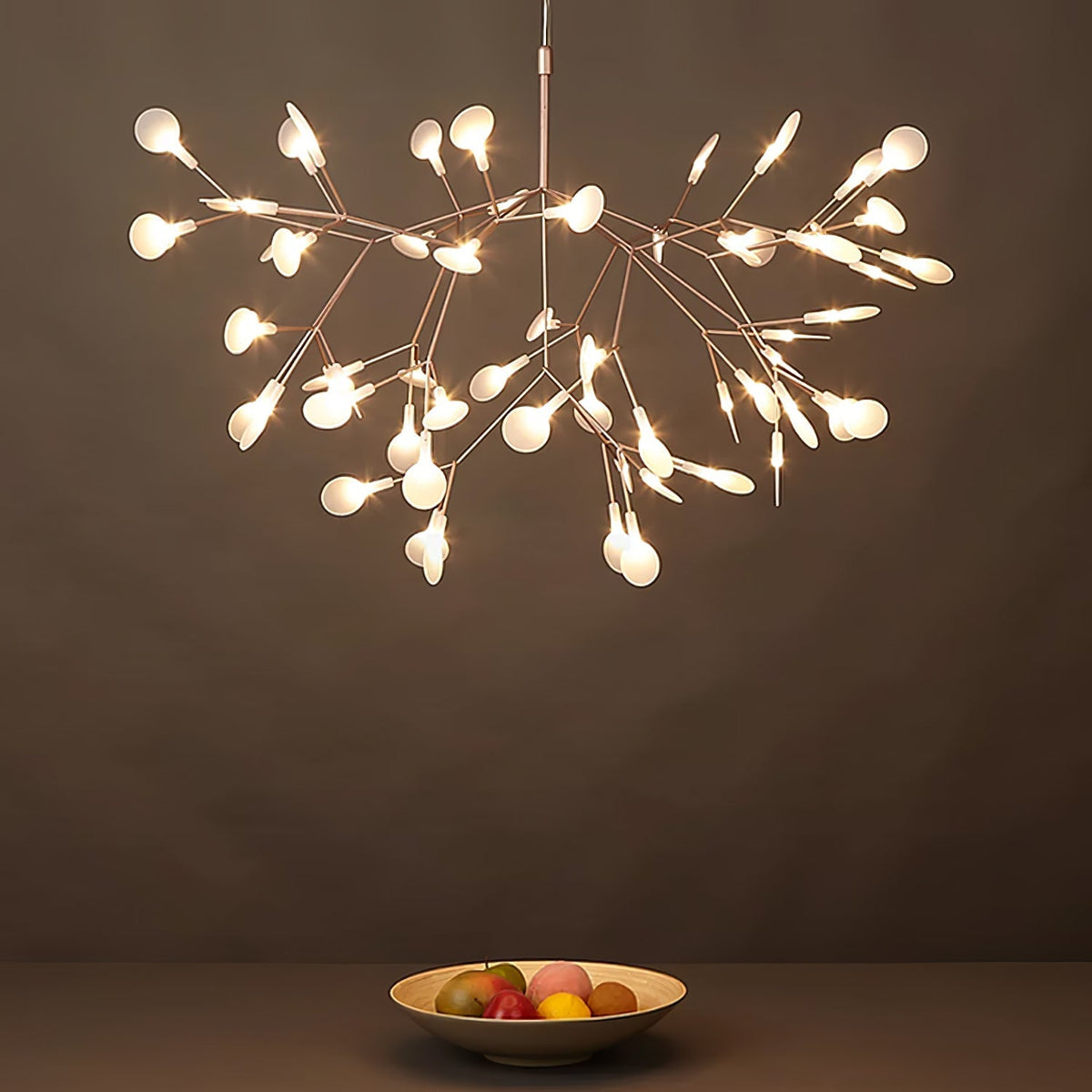 Auroreon Kronleuchter Roségold Firefly LED Ast
