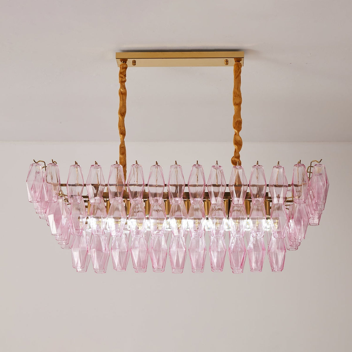Eireora Kronleuchter aus Rose-Prismenglas mit mehrschichtigem rechteckigem Lampenschirm