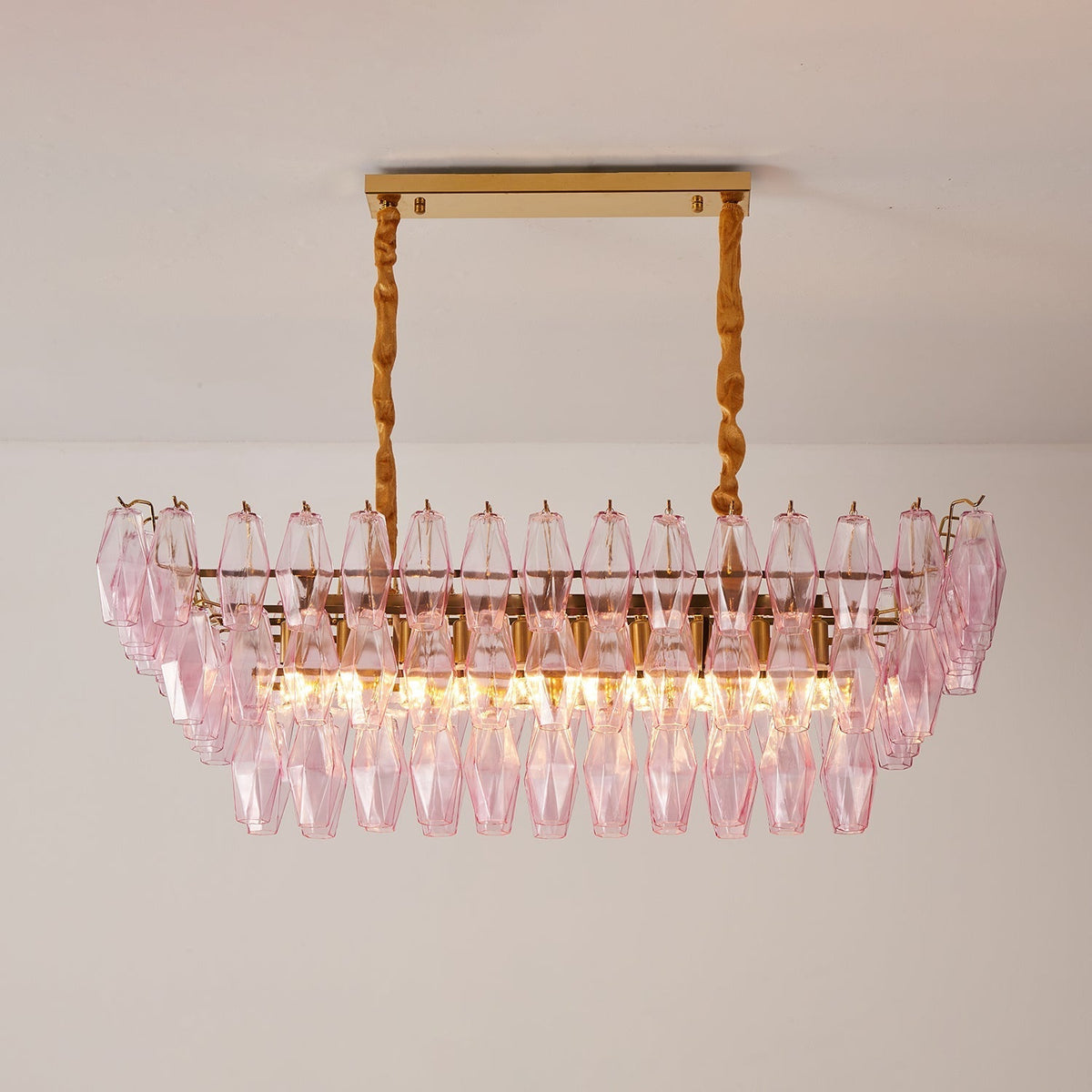 Eireora Kronleuchter aus Rose-Prismenglas mit mehrschichtigem rechteckigem Lampenschirm