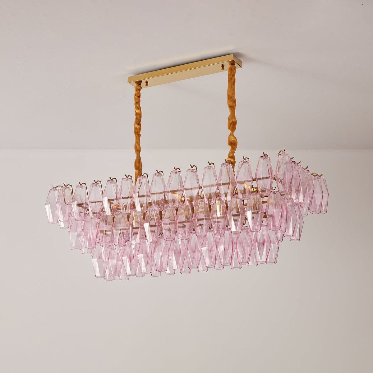 Eireora Kronleuchter aus Rose-Prismenglas mit mehrschichtigem rechteckigem Lampenschirm