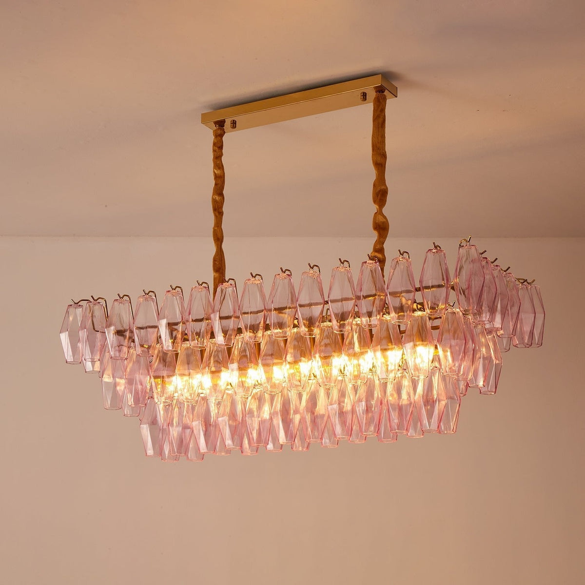 Eireora Kronleuchter aus Rose-Prismenglas mit mehrschichtigem rechteckigem Lampenschirm