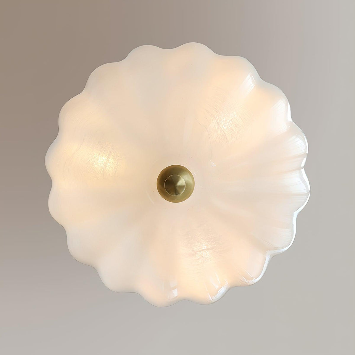 Voriq Kronleuchter Glas-Schale Messing-Kette