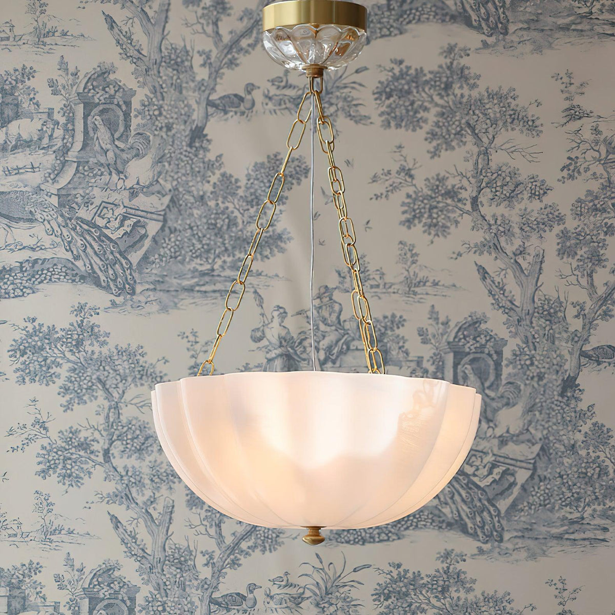 Voriq Kronleuchter Glas-Schale Messing-Kette