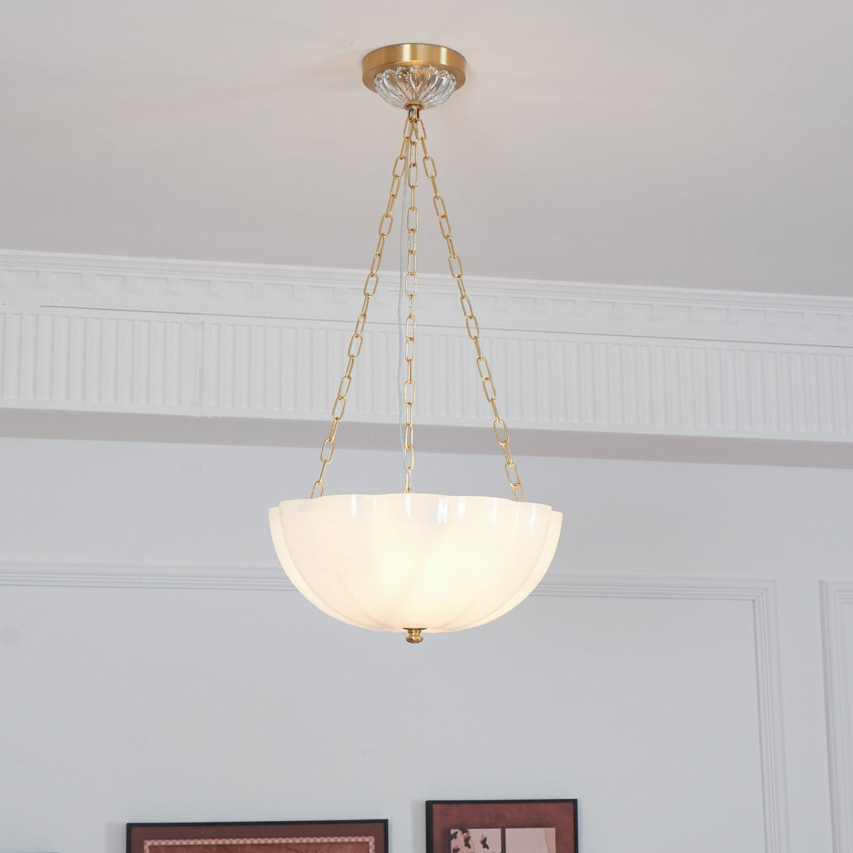 Voriq Kronleuchter Glas-Schale Messing-Kette