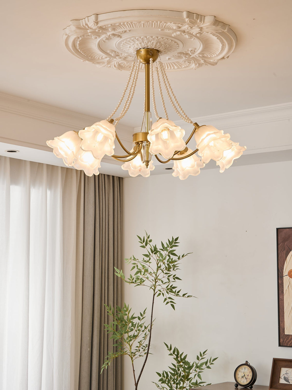 Allirila Traditionelle Eleganz Vintage Bloom Perlen Kronleuchter aus Glas