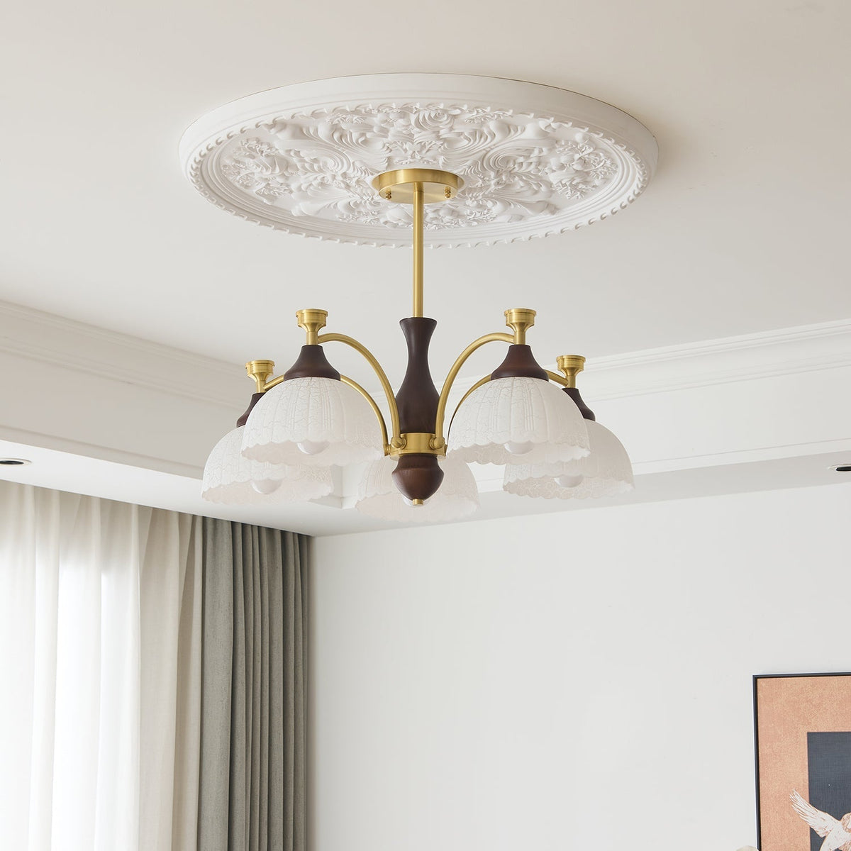 Avvynila Kronleuchter aus Messing und Holz im Vintage-Stil