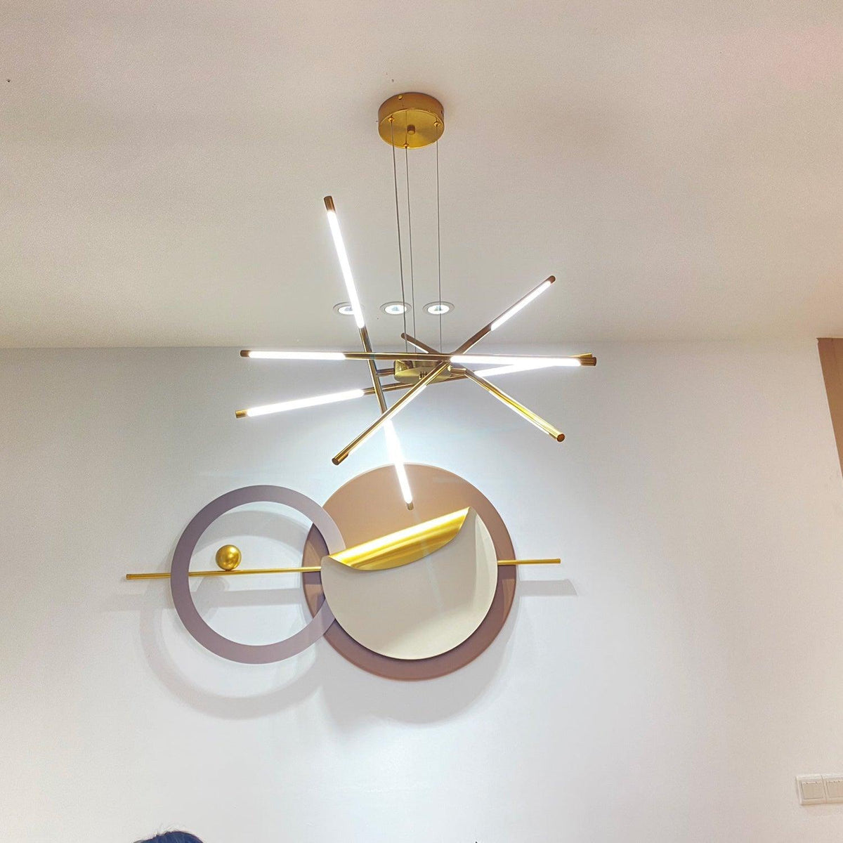 Lumueon Kronleuchter drehbar LED modern