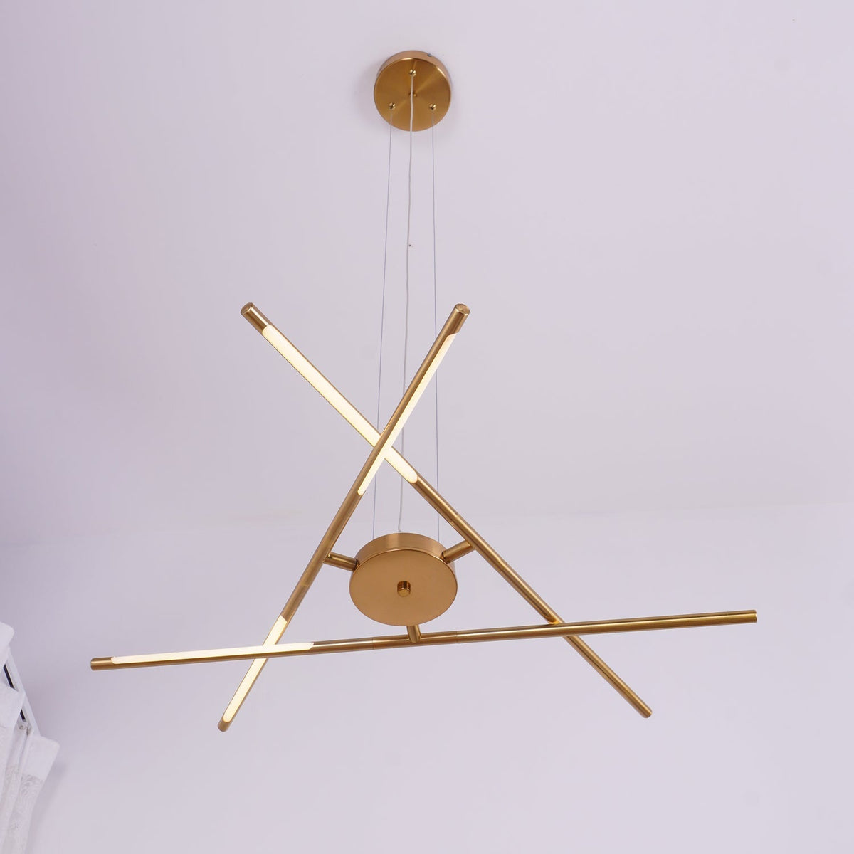 Lumueon Kronleuchter drehbar LED modern