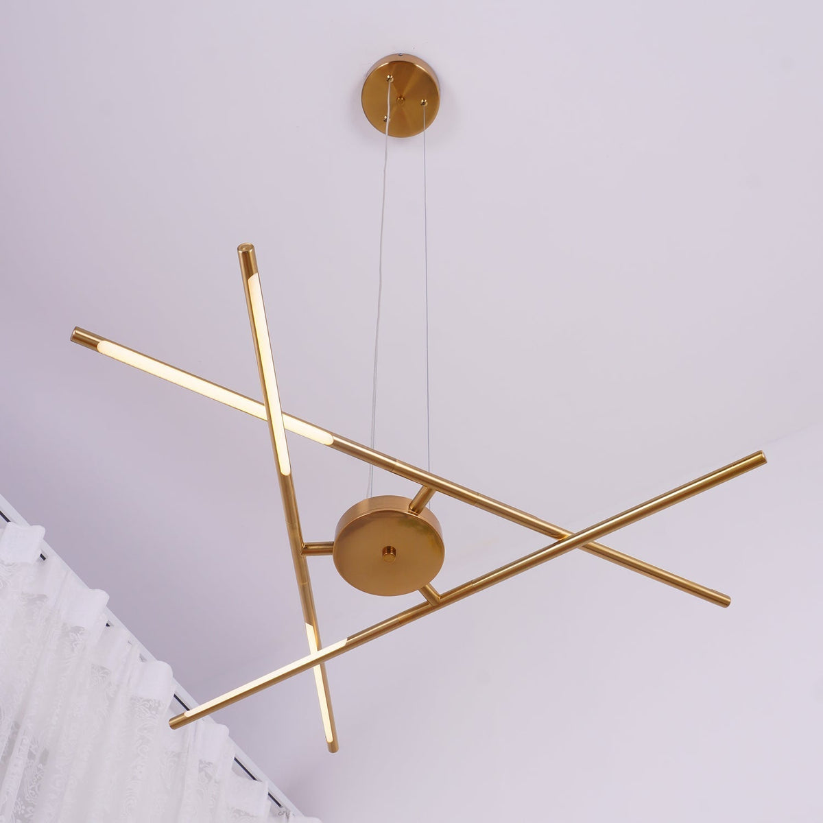 Lumueon Kronleuchter drehbar LED modern